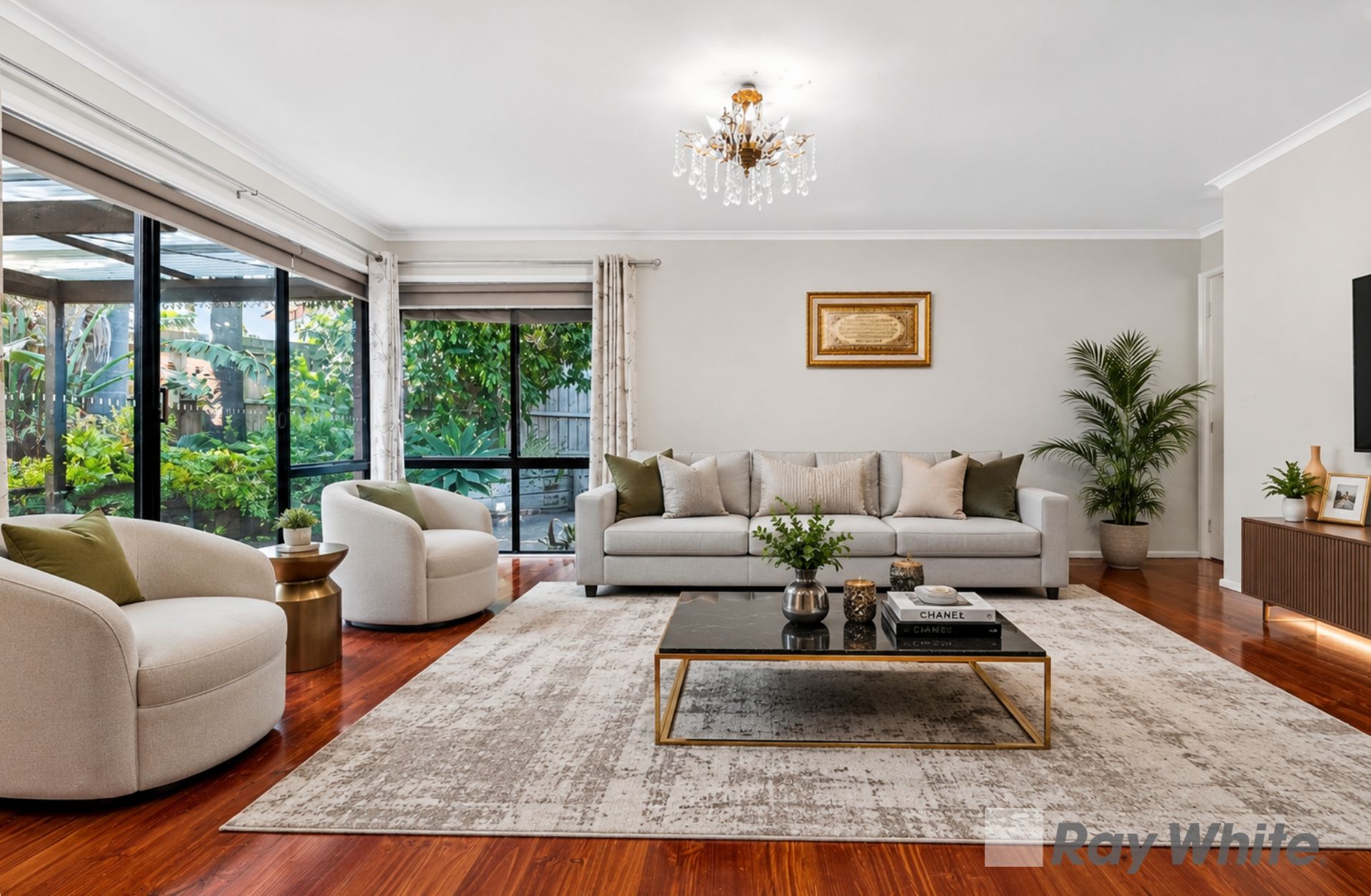 4 Sporing Court, Endeavour Hills, VIC 3802