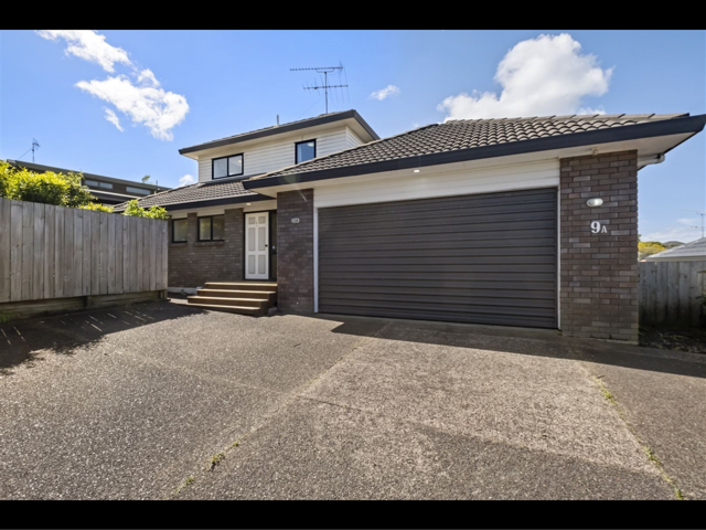 1/9 Kells Place, Botany Downs, Manukau City