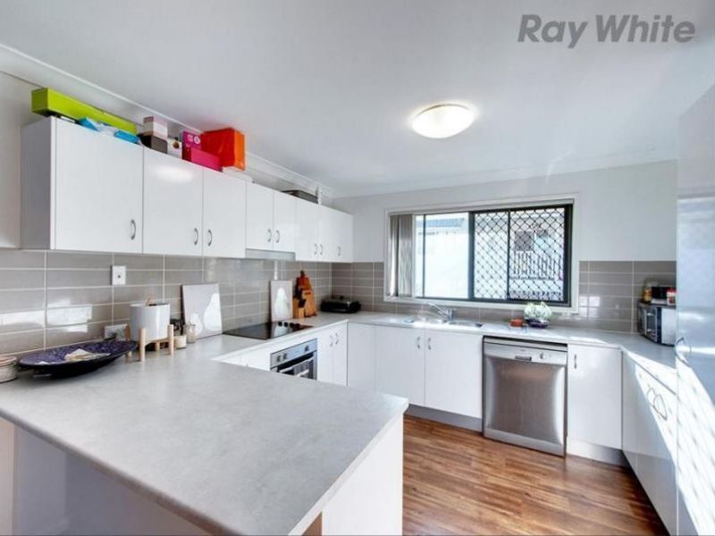 15 Oliver Drive Redbank Plains, Redbank Plains, QLD 4301