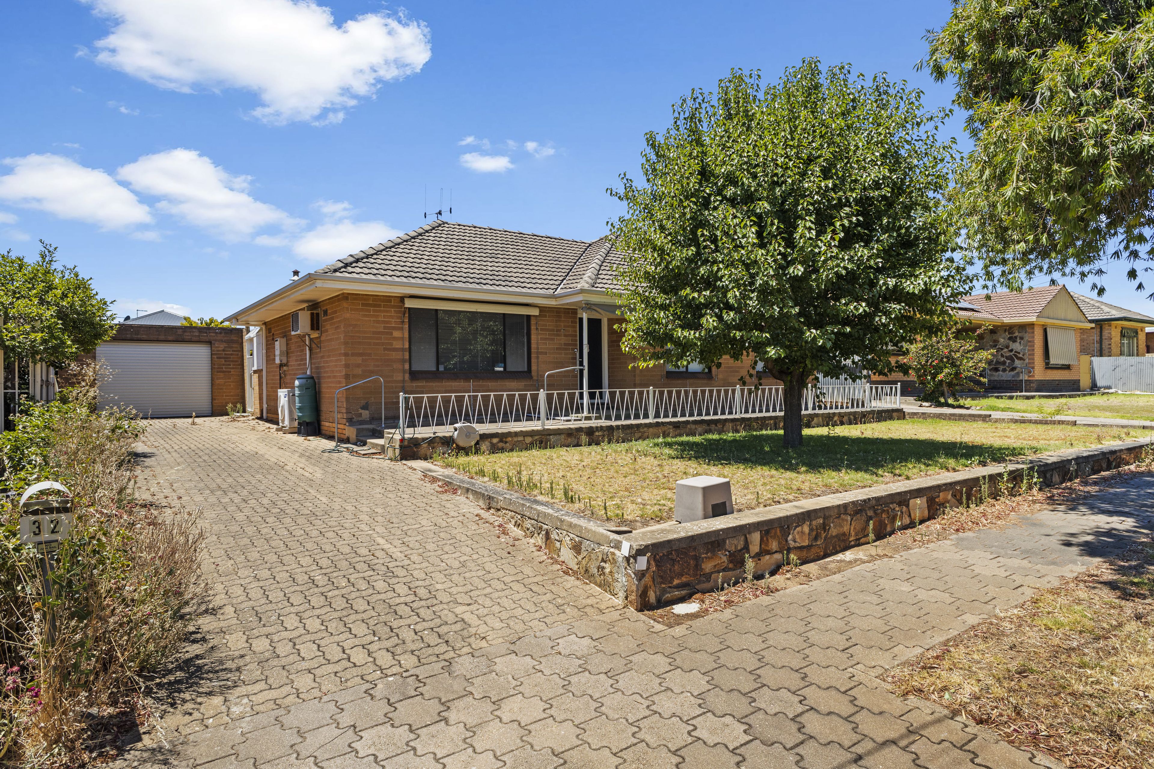 32 Pauls Drive, Valley View, SA 5093