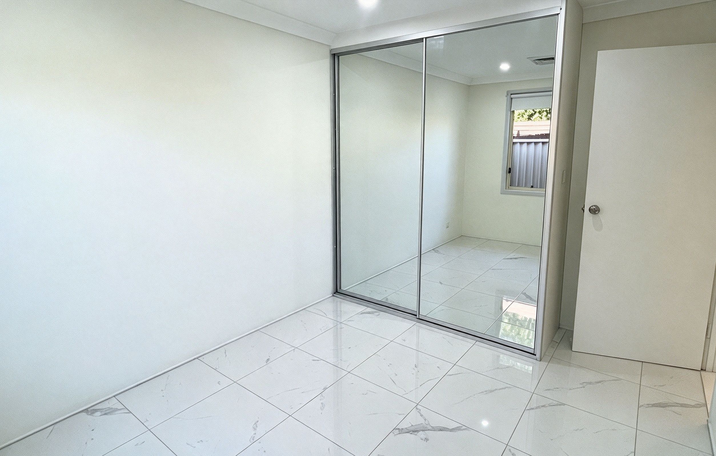 7 Arrowsmith Street — photo 8 of 10