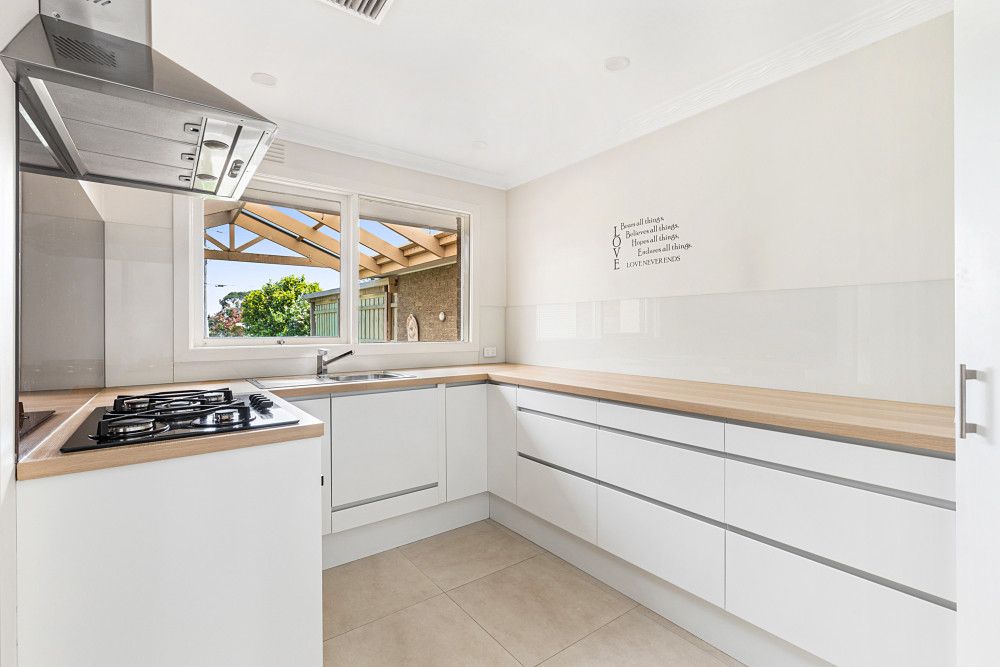 2/1 Russell Crescent, Boronia, VIC 3155