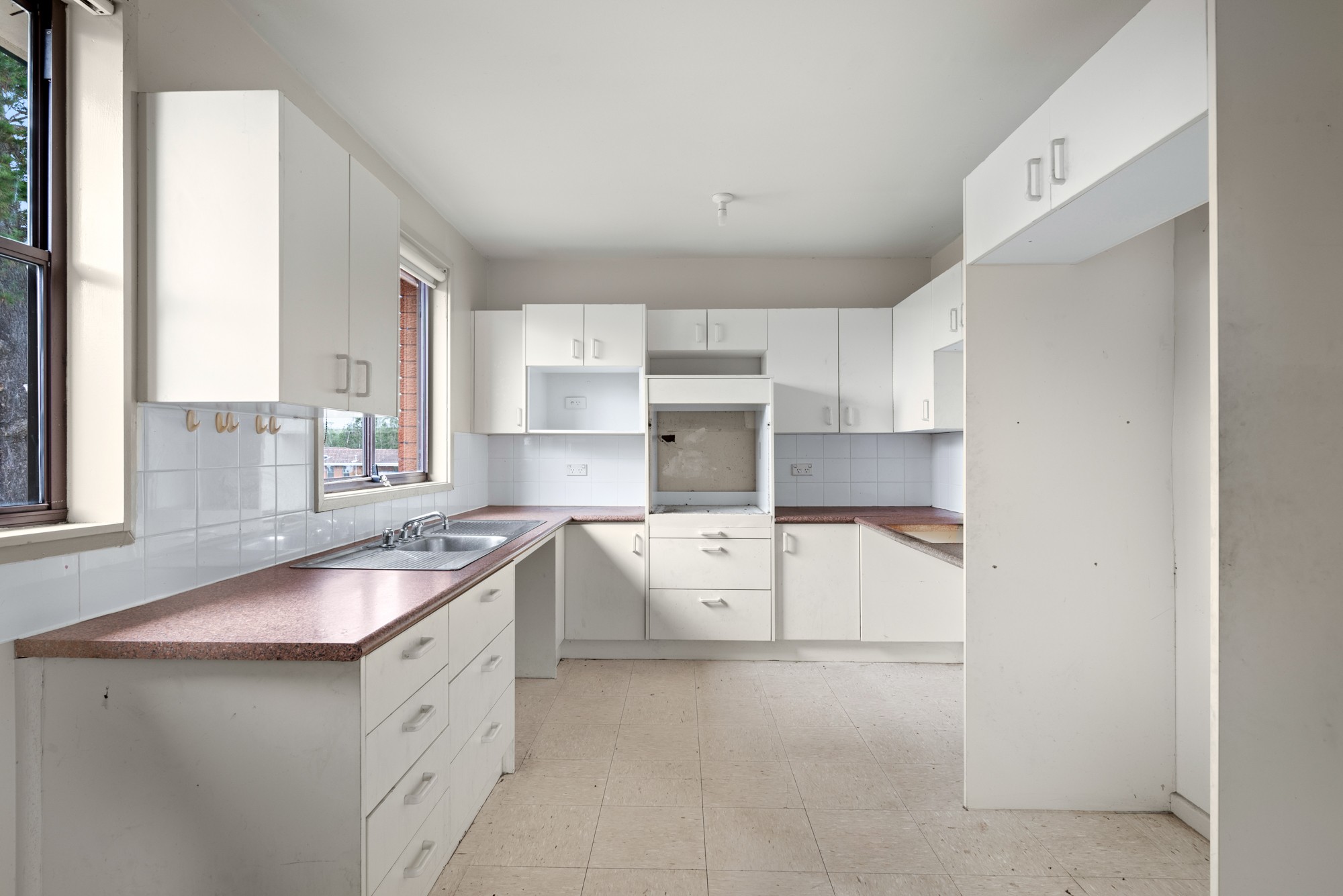 2 Wanganella Way, Airds, NSW 2560