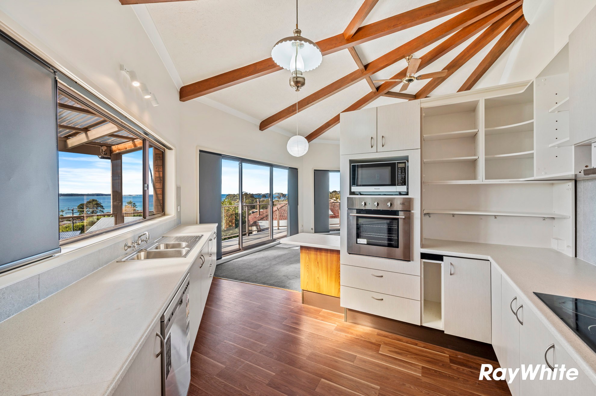 13 Ocean Road, Batehaven, NSW 2536