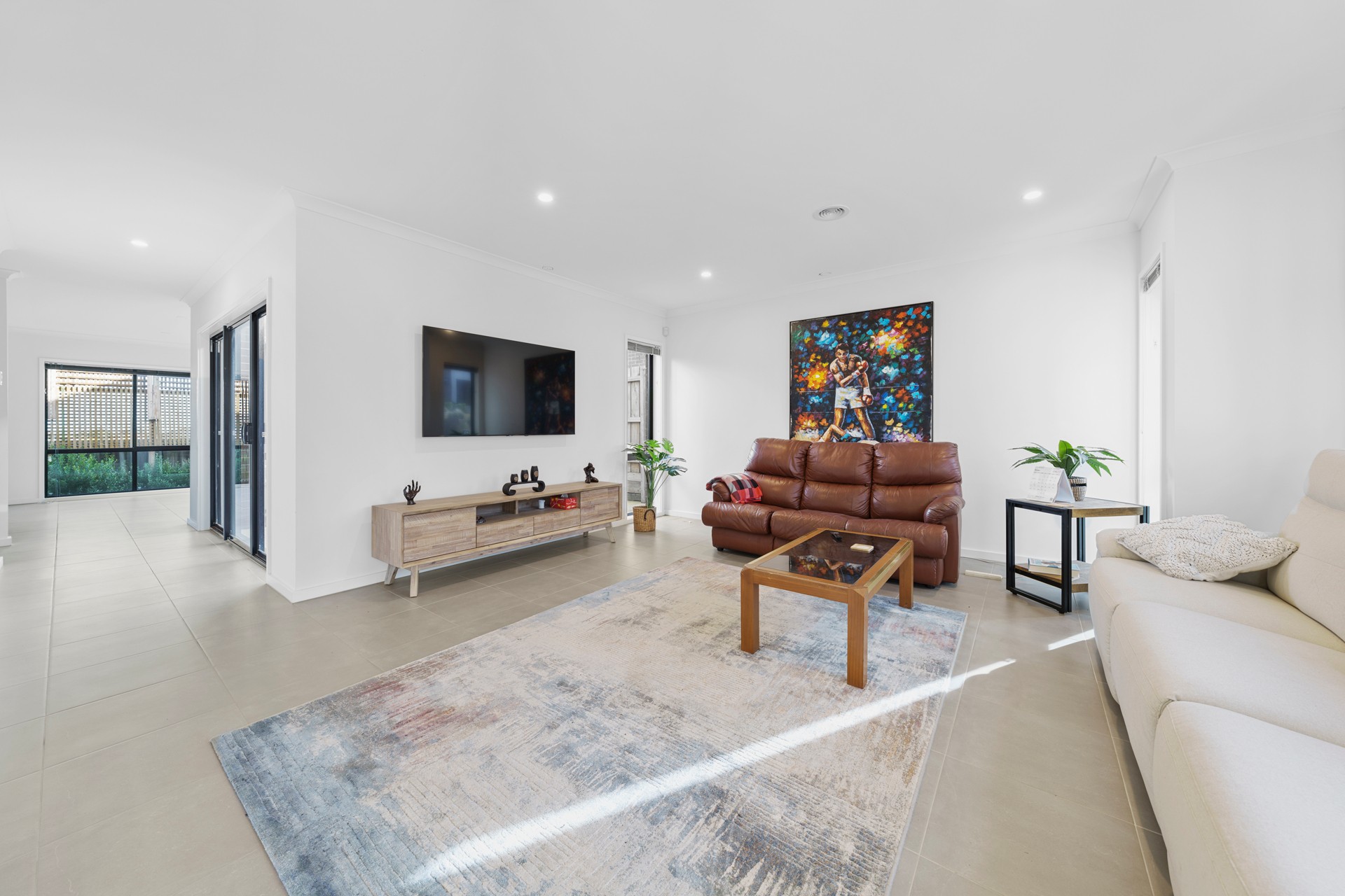 18 Hotelier Court, Skye, VIC 3977