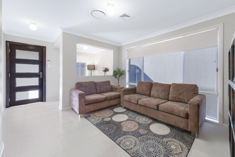 50 Fogarty Street, Gregory Hills, NSW 2557