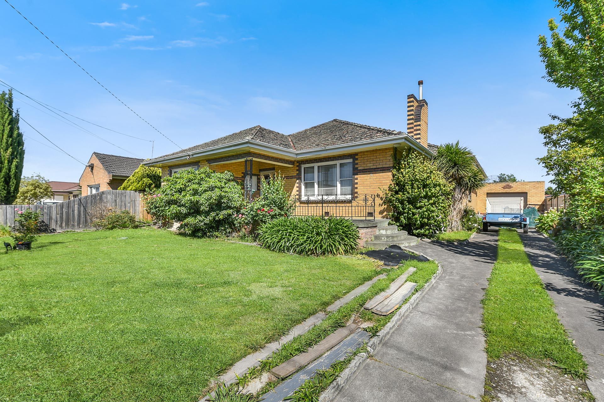 6 Canberra Avenue, Dandenong, VIC 3175