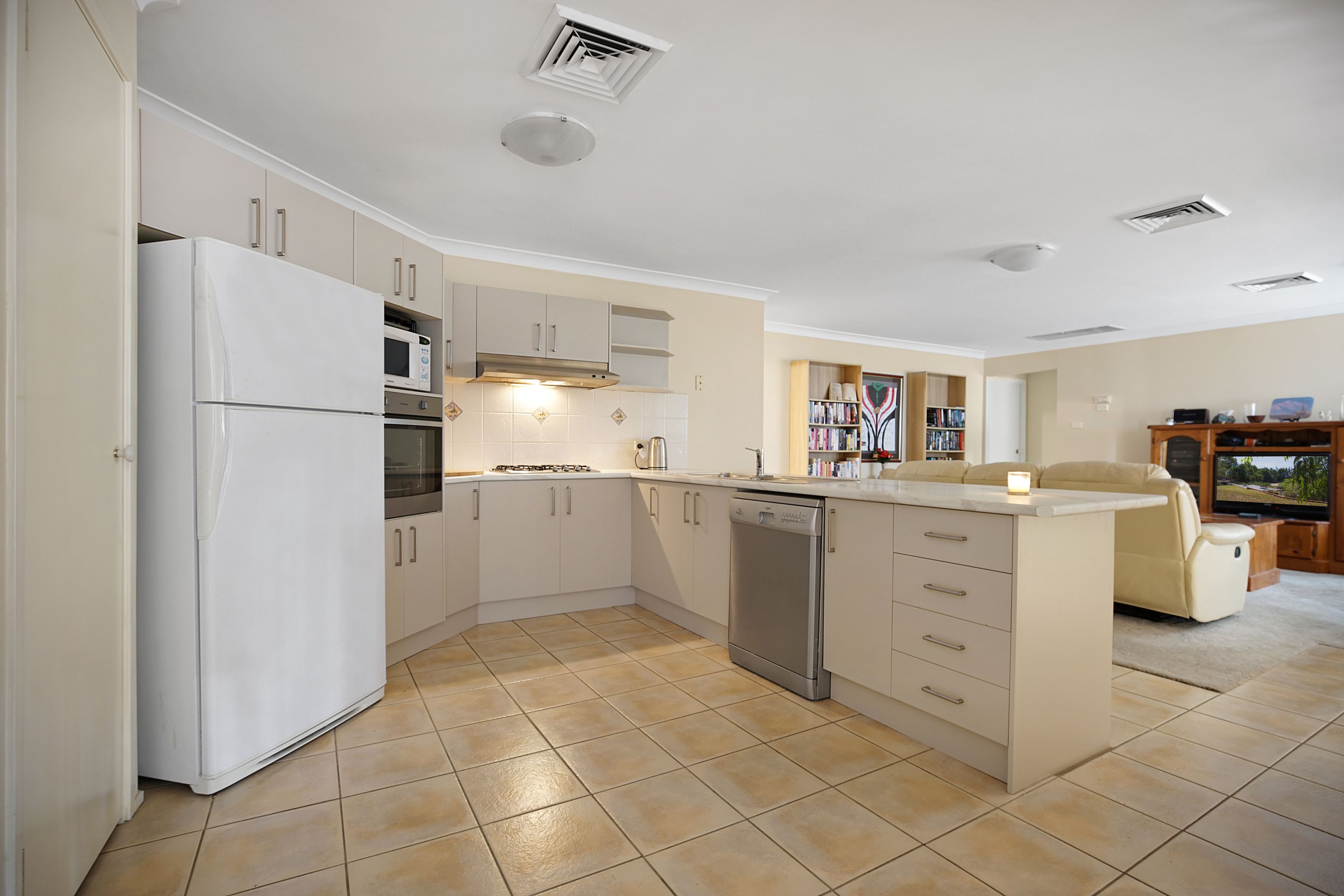 12 Yunga Road, Glenmore Park, NSW 2745