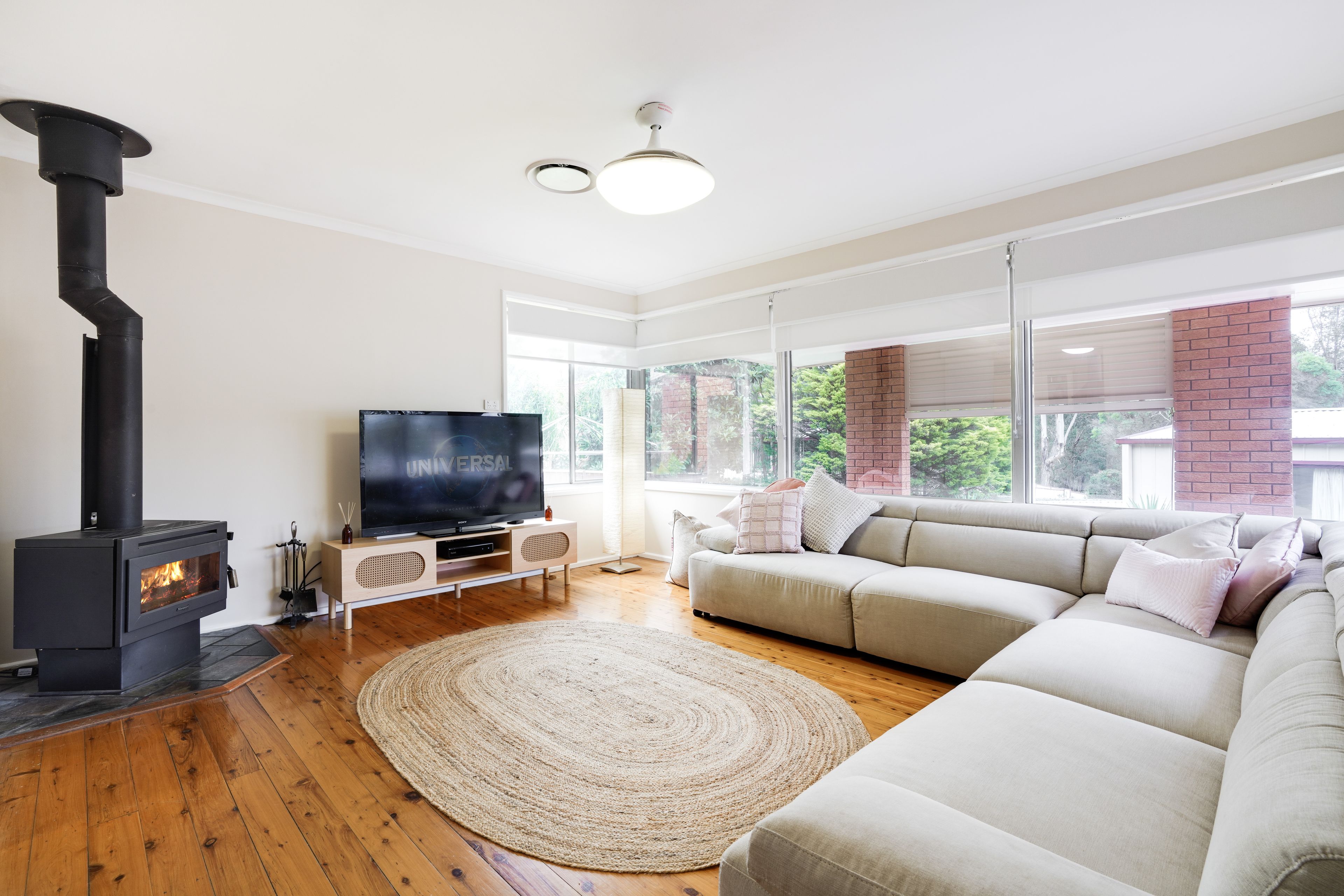 25 Conjola Crescent, Leumeah, NSW 2560