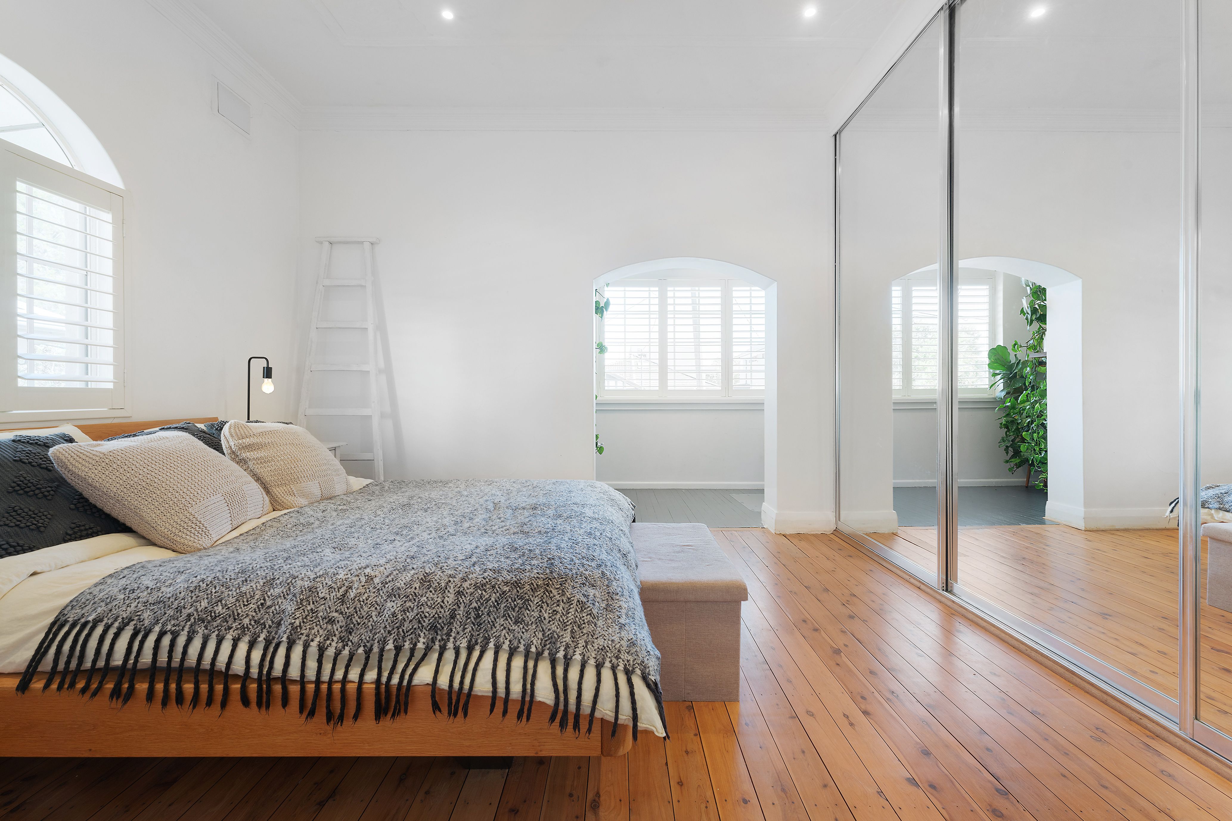 8 Knowles Avenue — photo 17 of 19