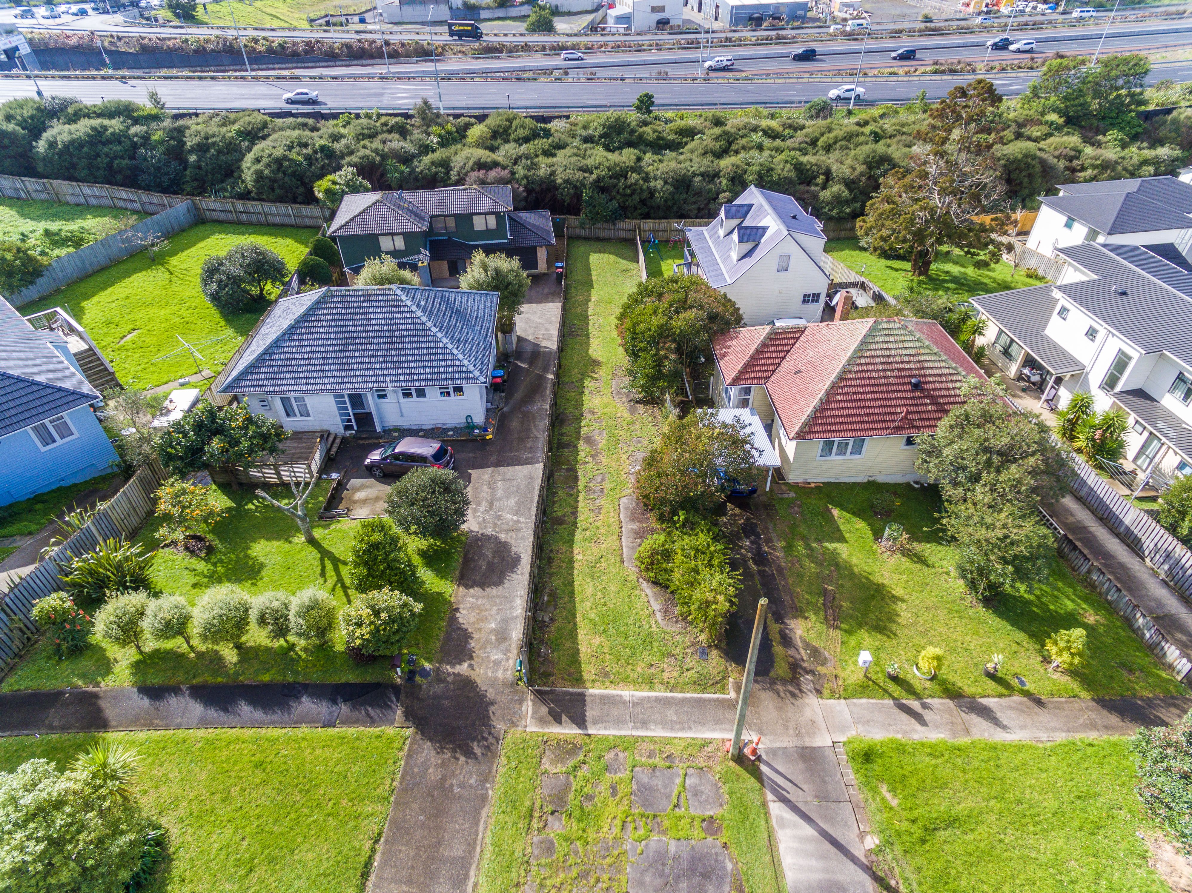 51-53 Ernie Pinches Street, Mount Roskill, Auckland City