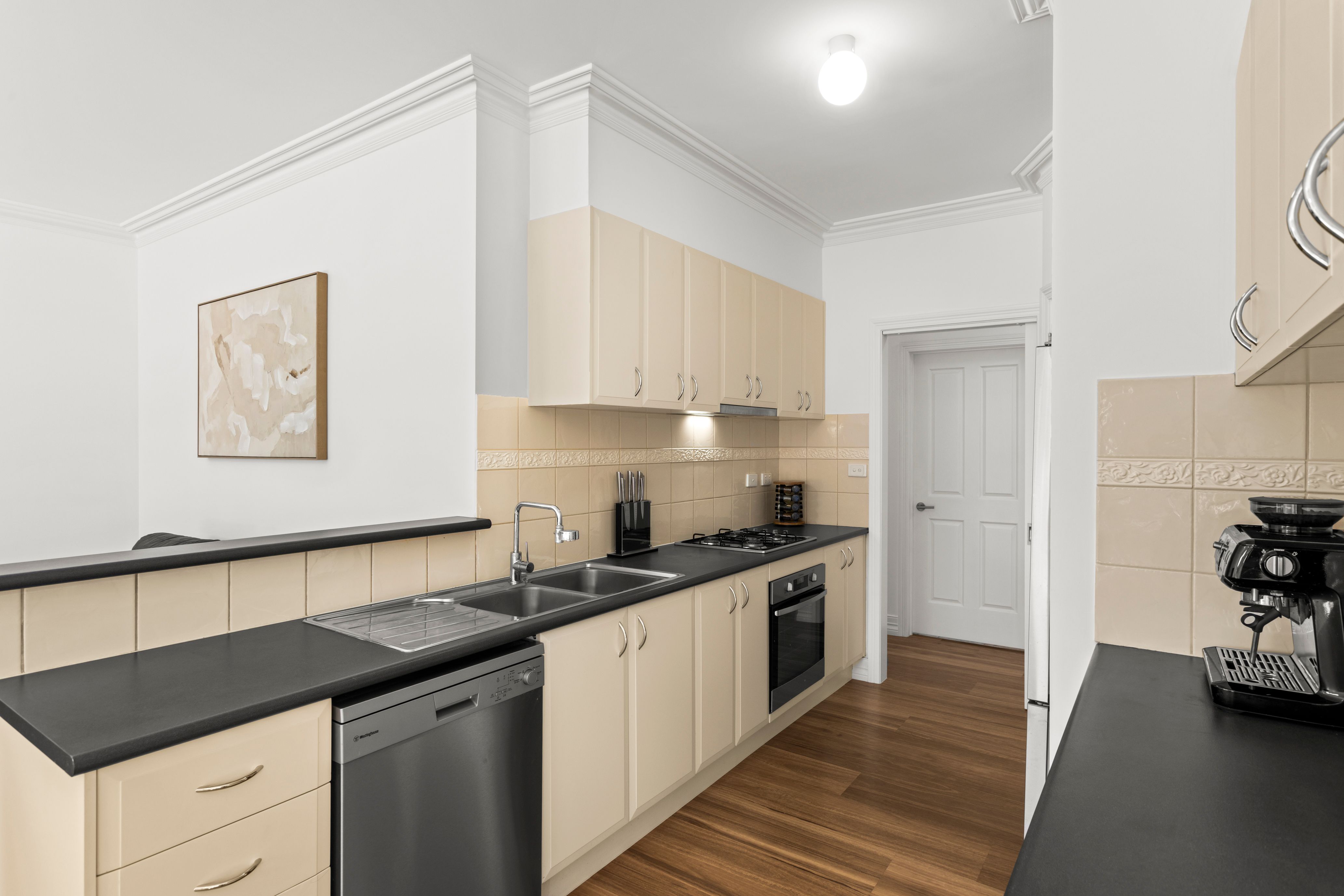 12 Conway Court — photo 4 of 19
