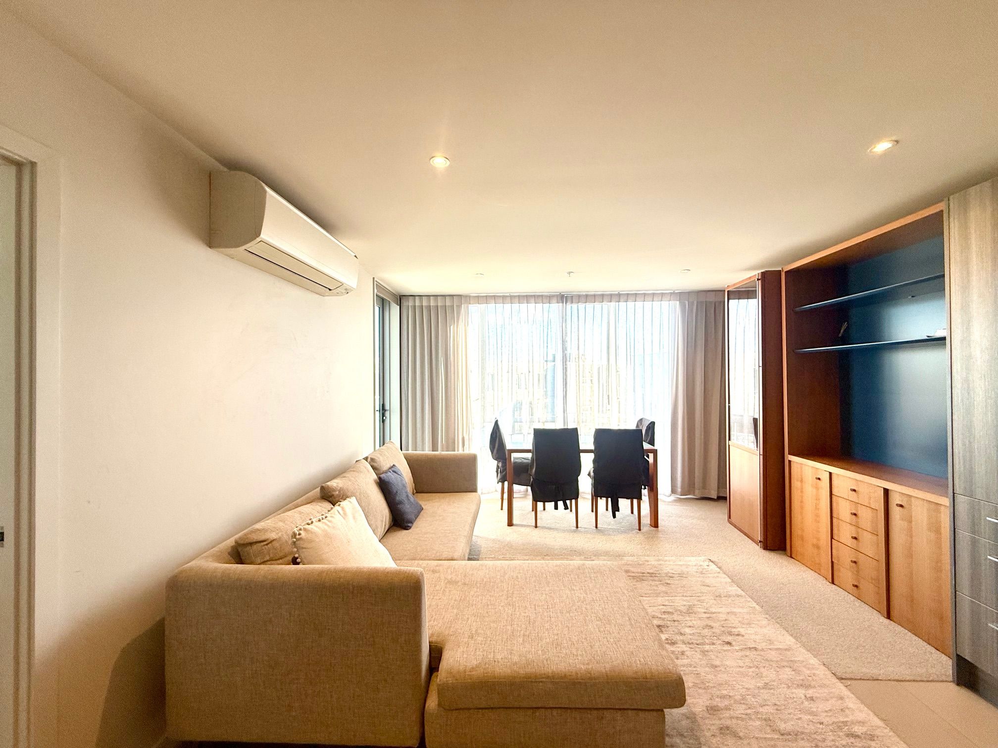 606/1 Rose Garden Lane, Albany, North Shore City