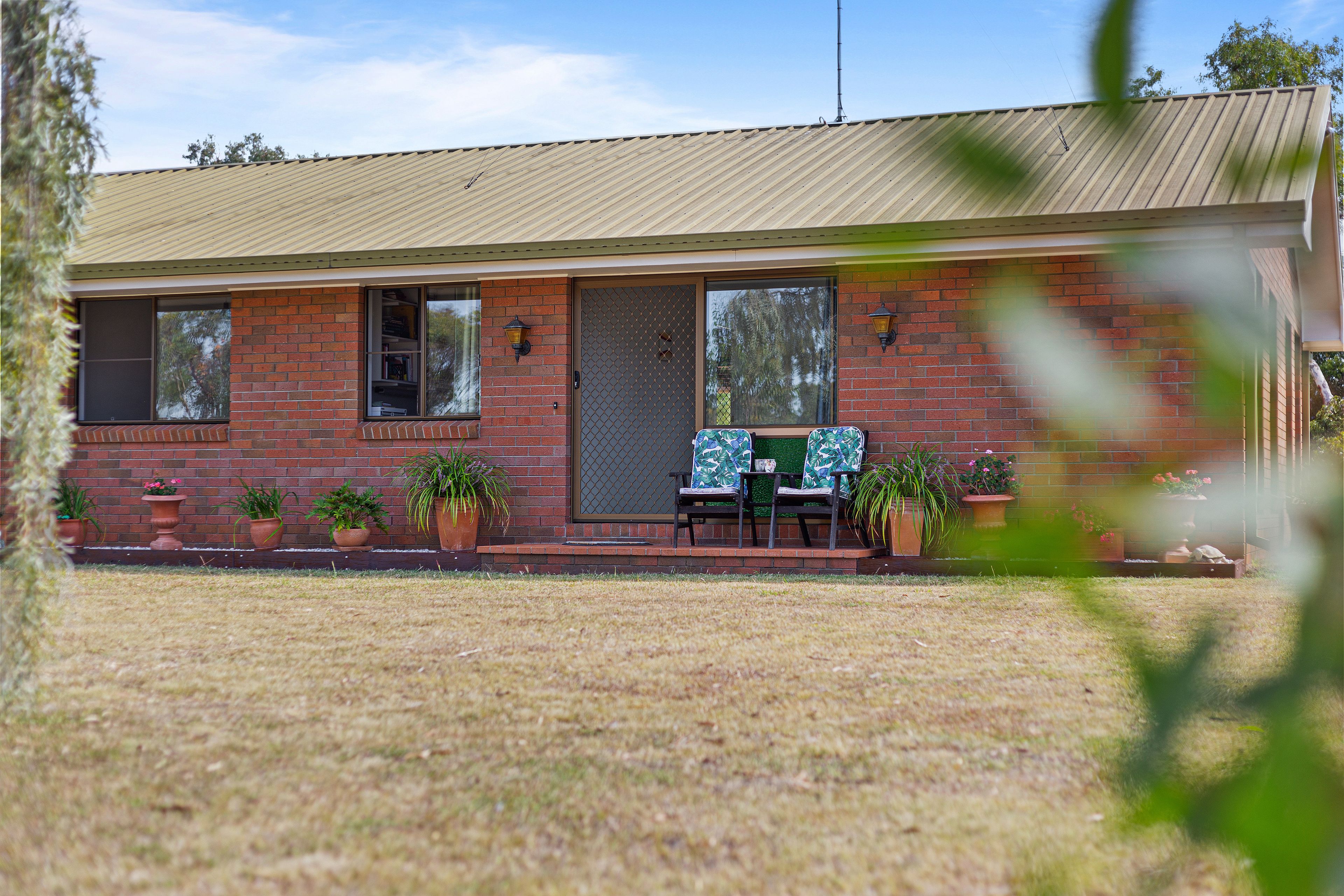 2 East Hadley Street, Pittsworth, QLD 4356 Sold Rural Lifestyle