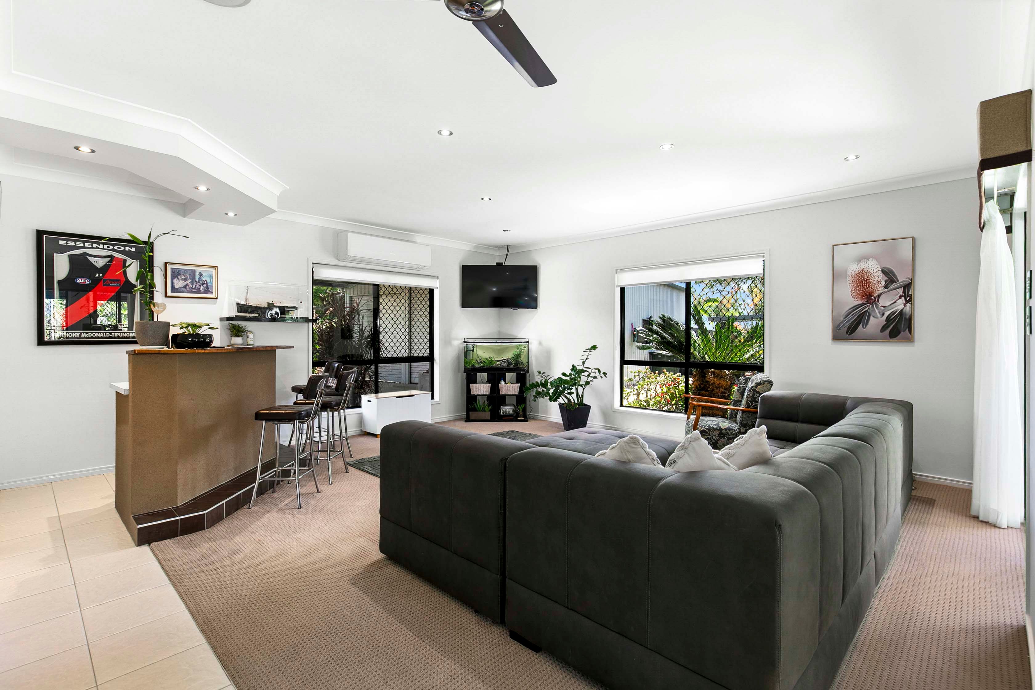 6 Norfolk Court — photo 9 of 30