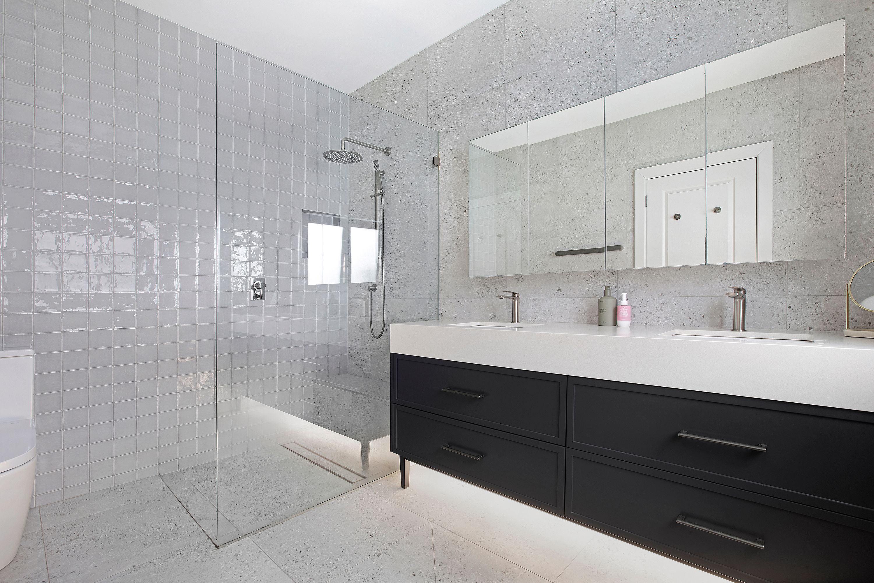 231 Rainbow Street — photo 10 of 12