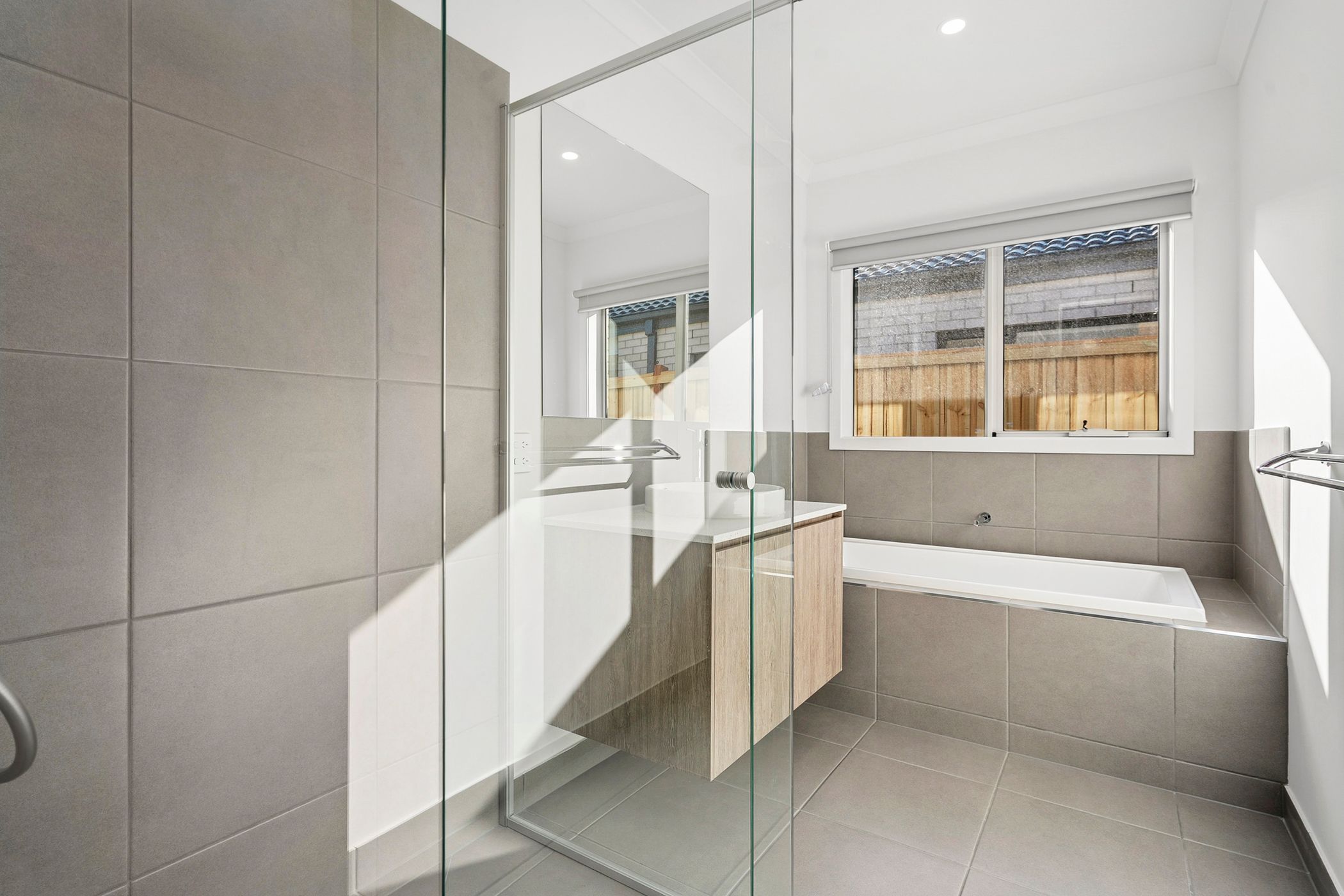 111 Wattlebird Drive — photo 7 of 10