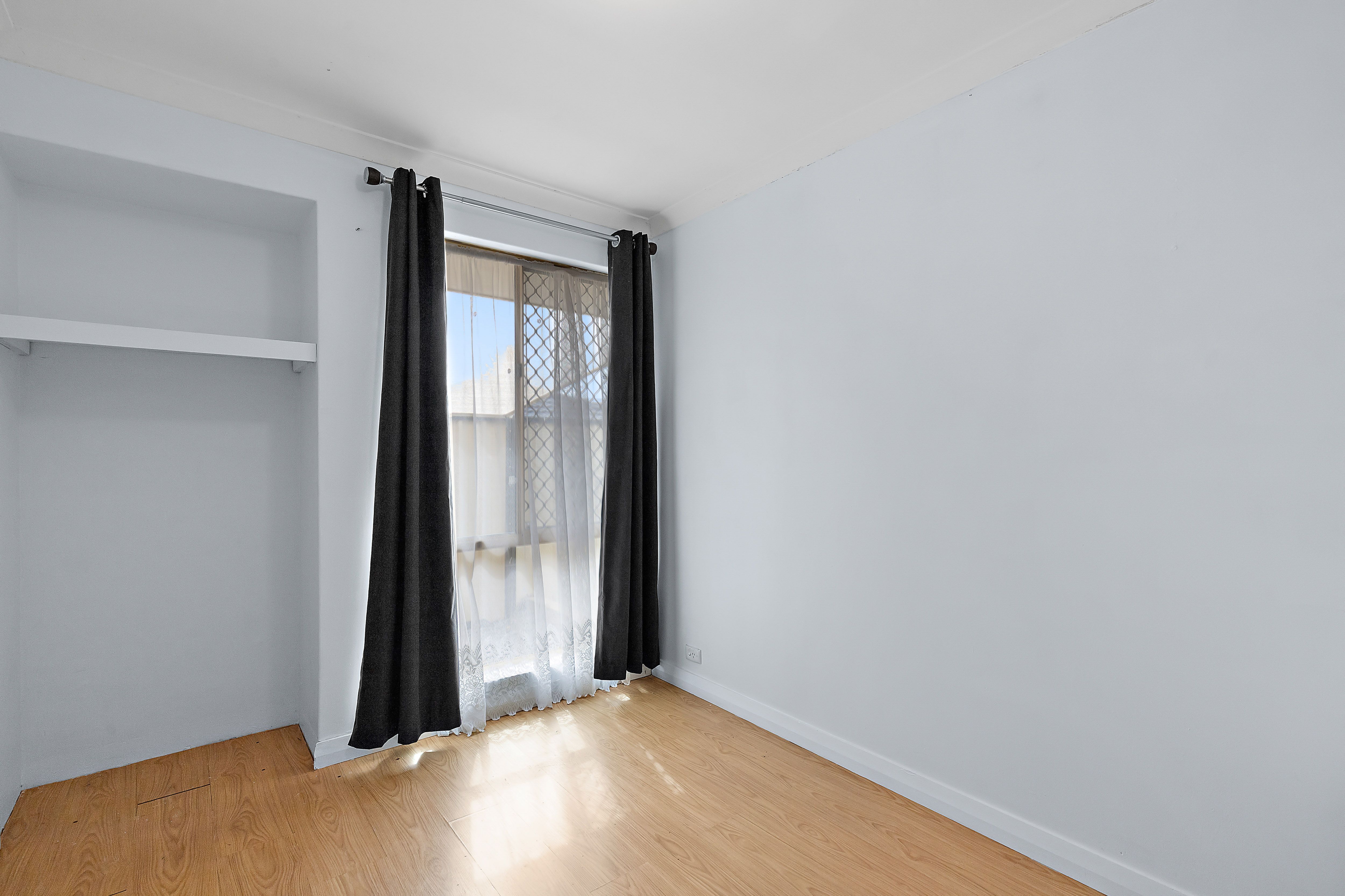 45 Tunnicliffe Street — photo 13 of 23