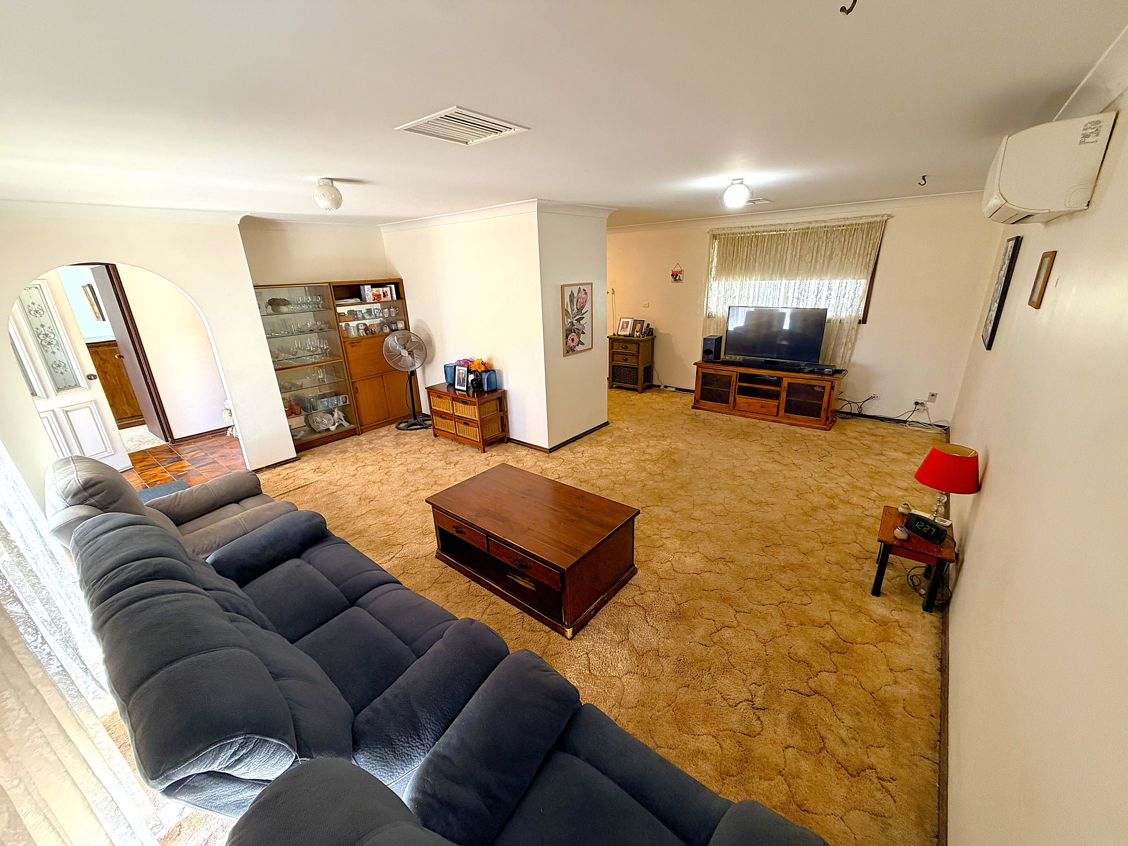 25 Munro Street — photo 3 of 18