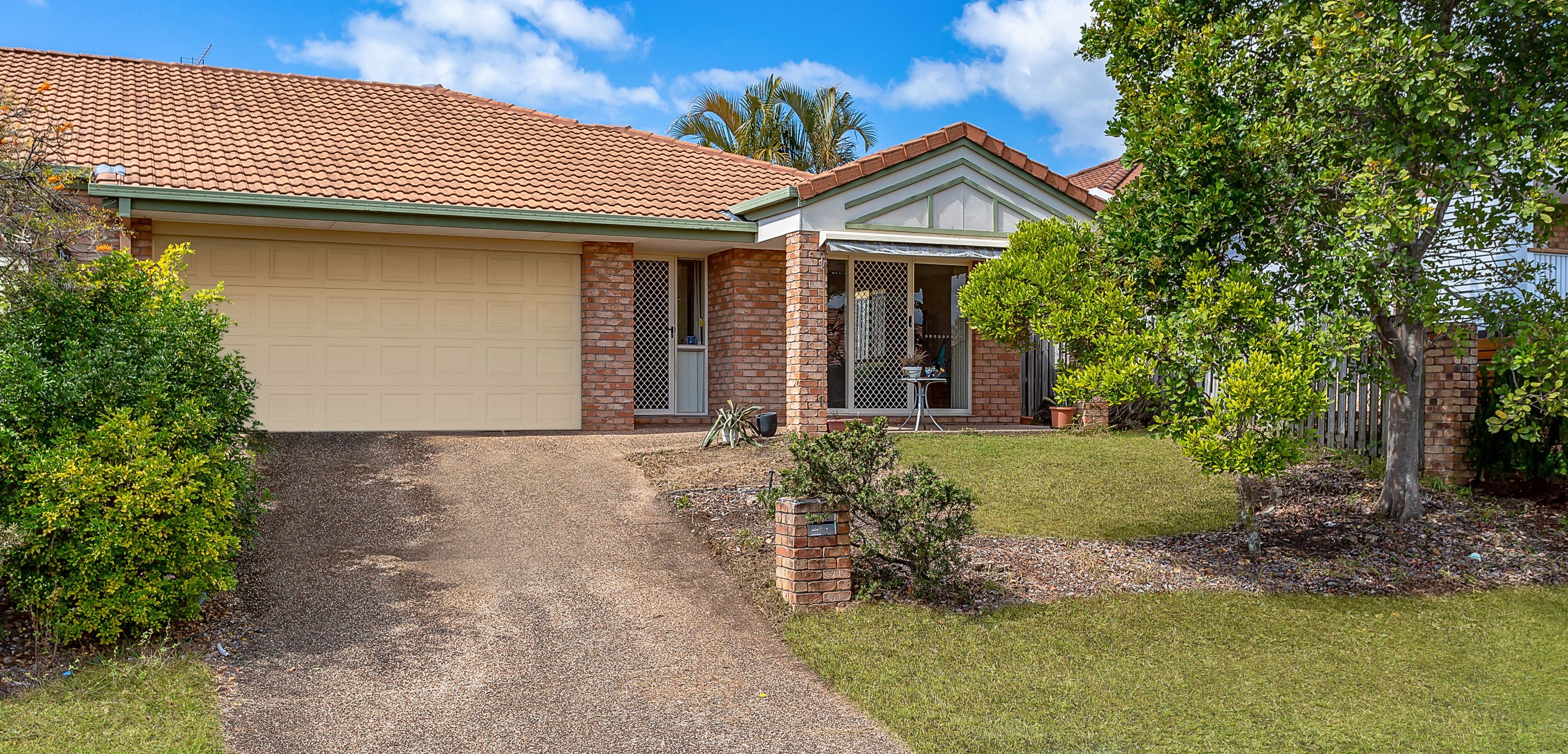 2/2 Acorn Lane, Robina, QLD 4226