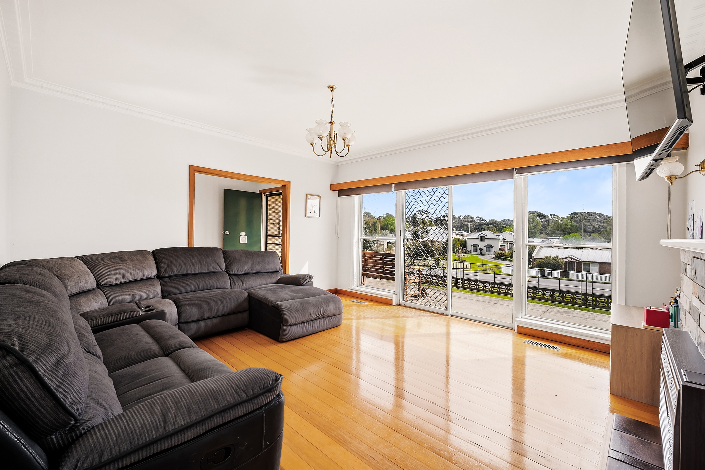 45 Silvester Street, Cobden, VIC 3266