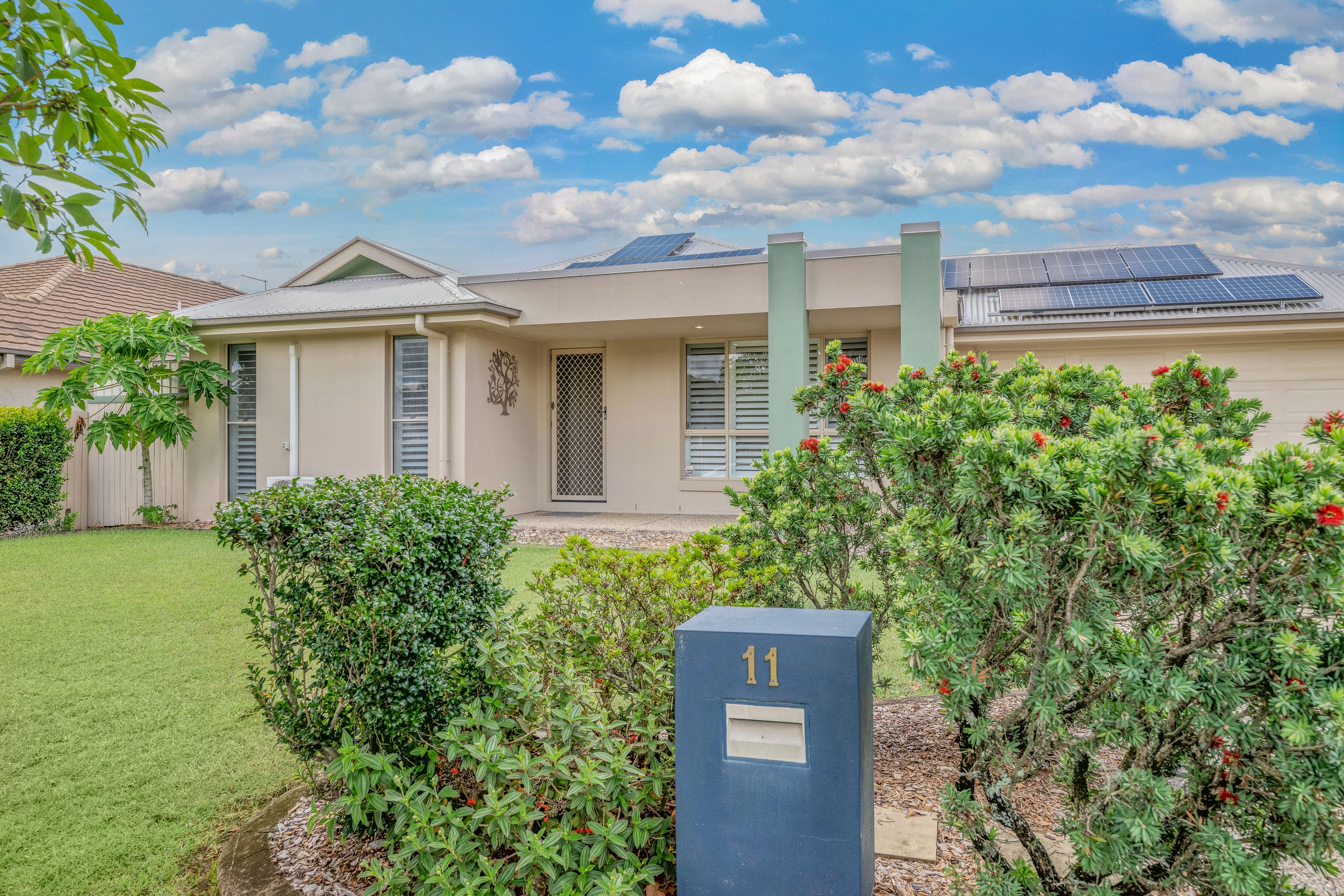 11 Maidenhair Drive, Beerwah QLD 4519
