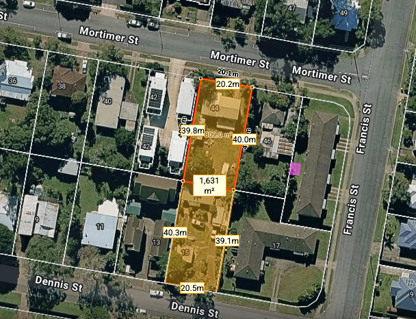 15 Dennis Street, Caboolture, QLD 4510