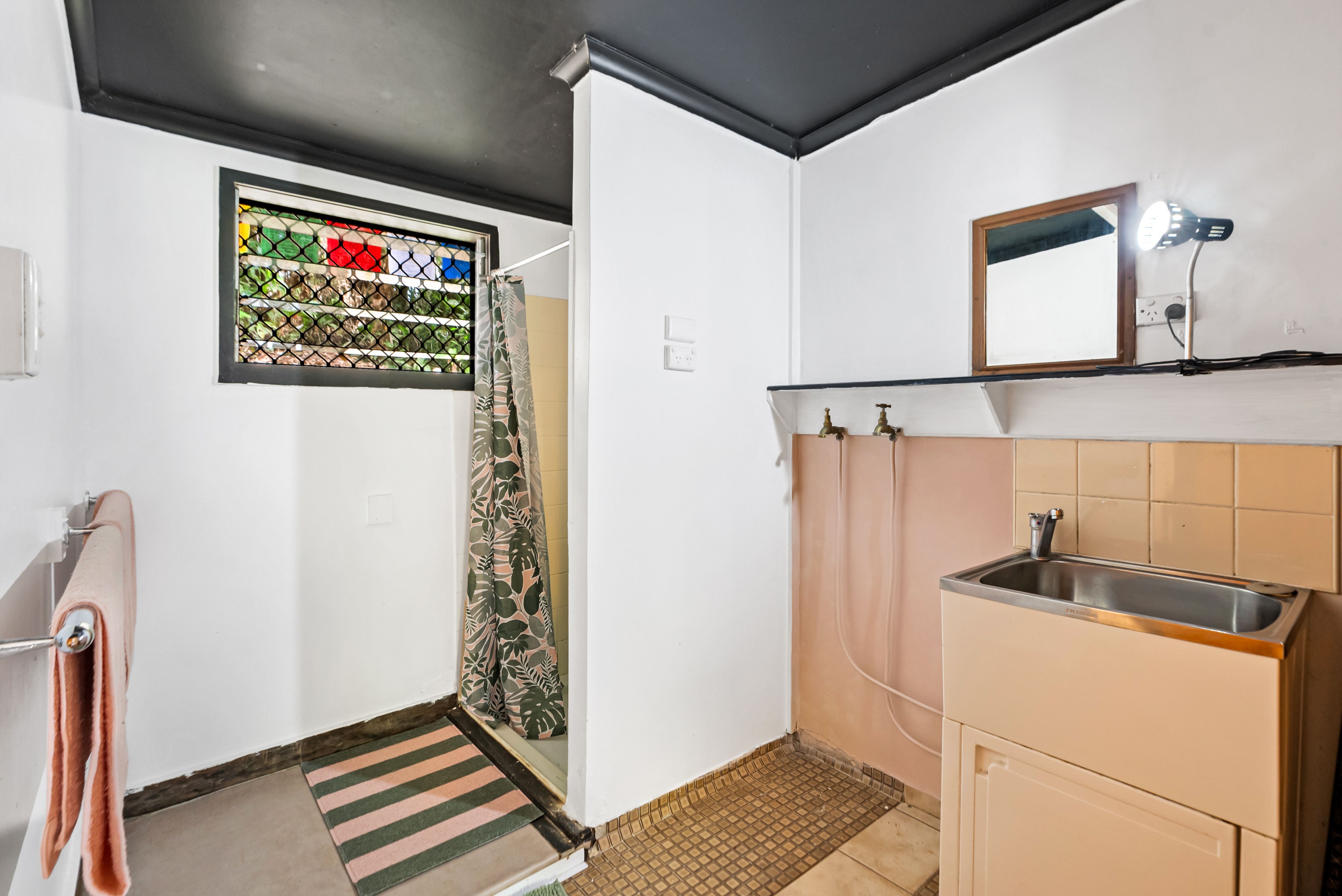 18 Rob Veivers Drive — photo 10 of 21