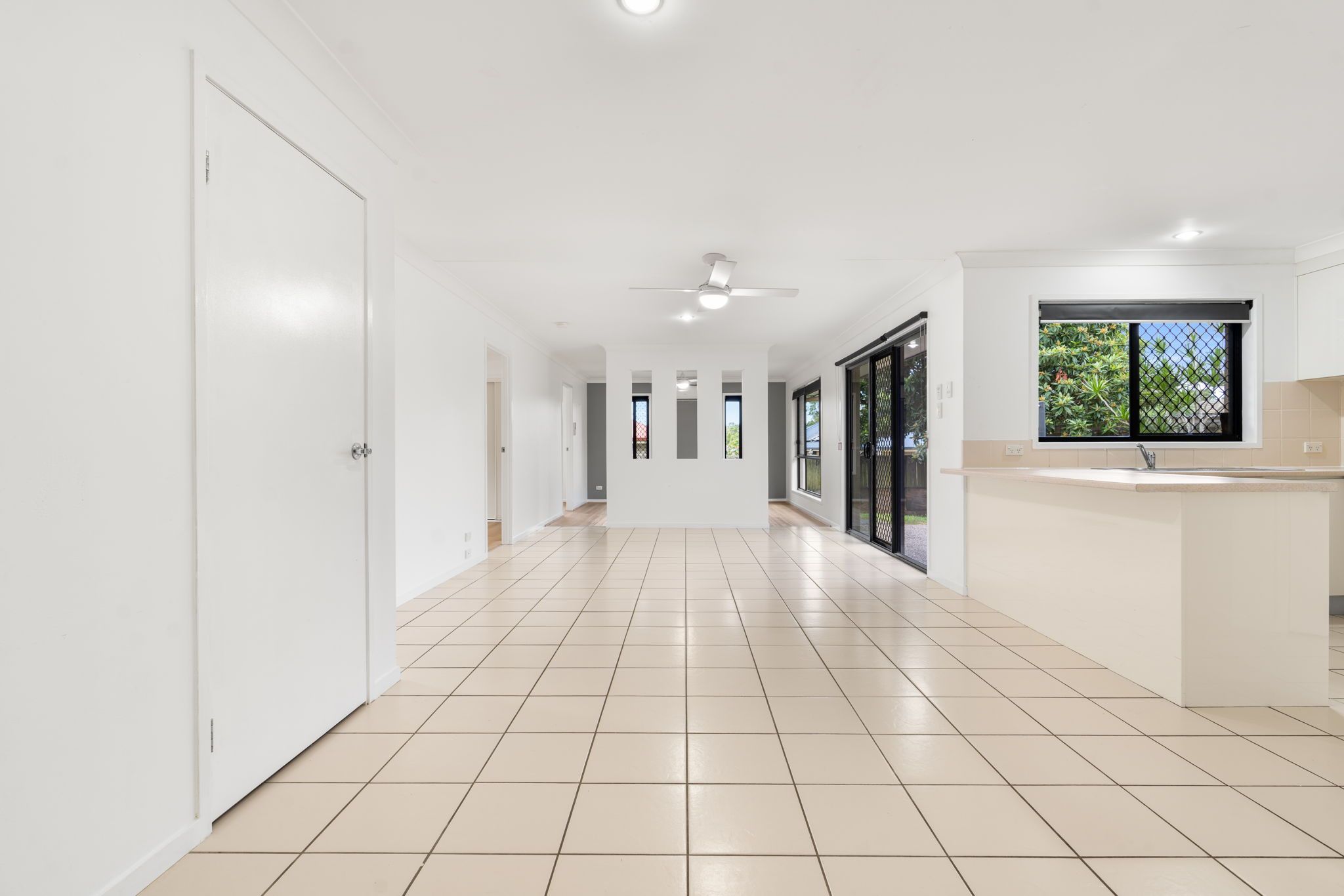 21 Webcke Avenue, Crestmead, QLD 4132