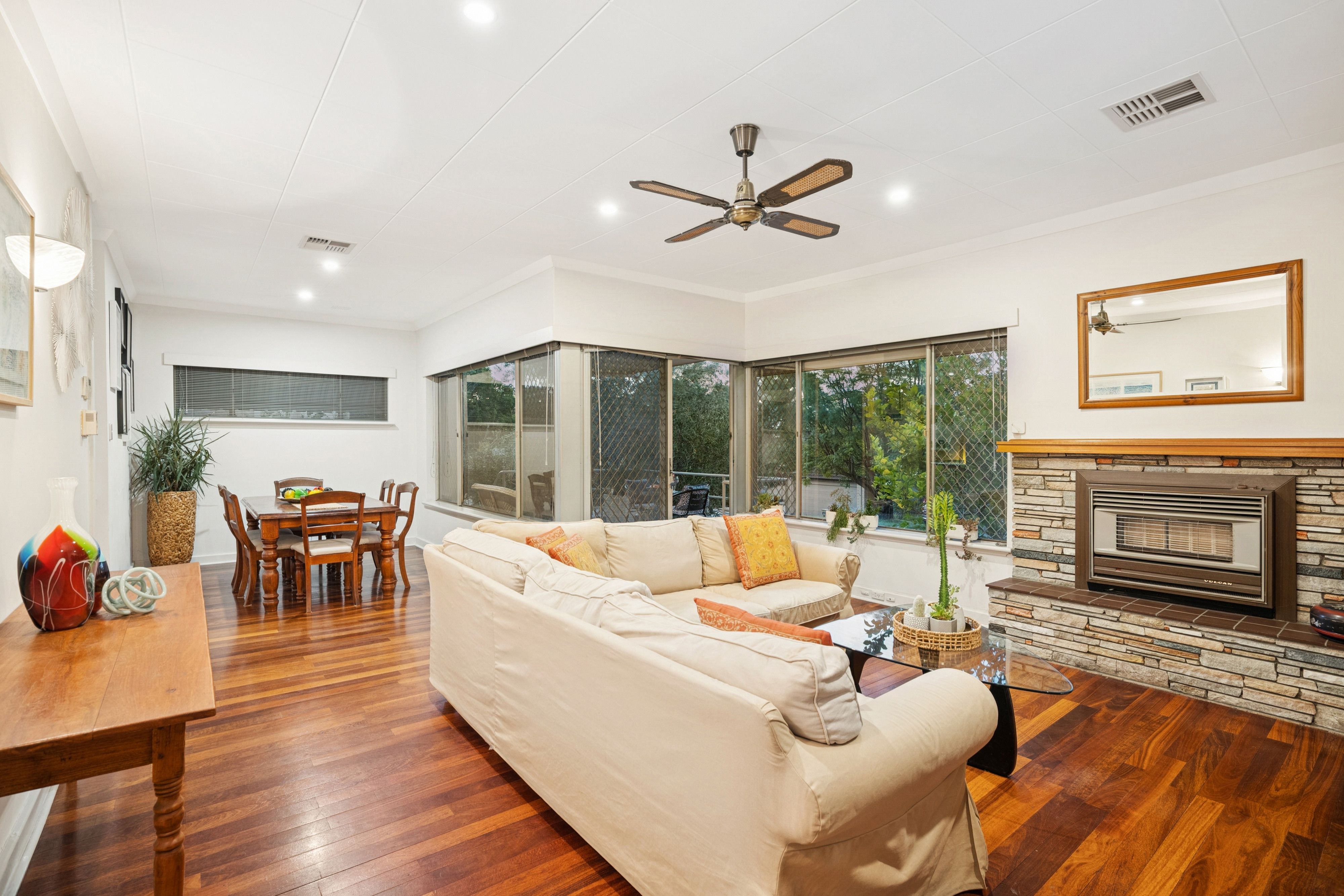 73 Wendouree Road, Wilson, WA 6107