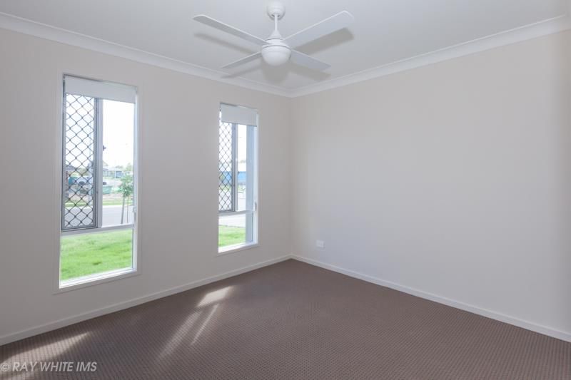 3 Allerton Park Drive, Park Ridge, QLD 4125