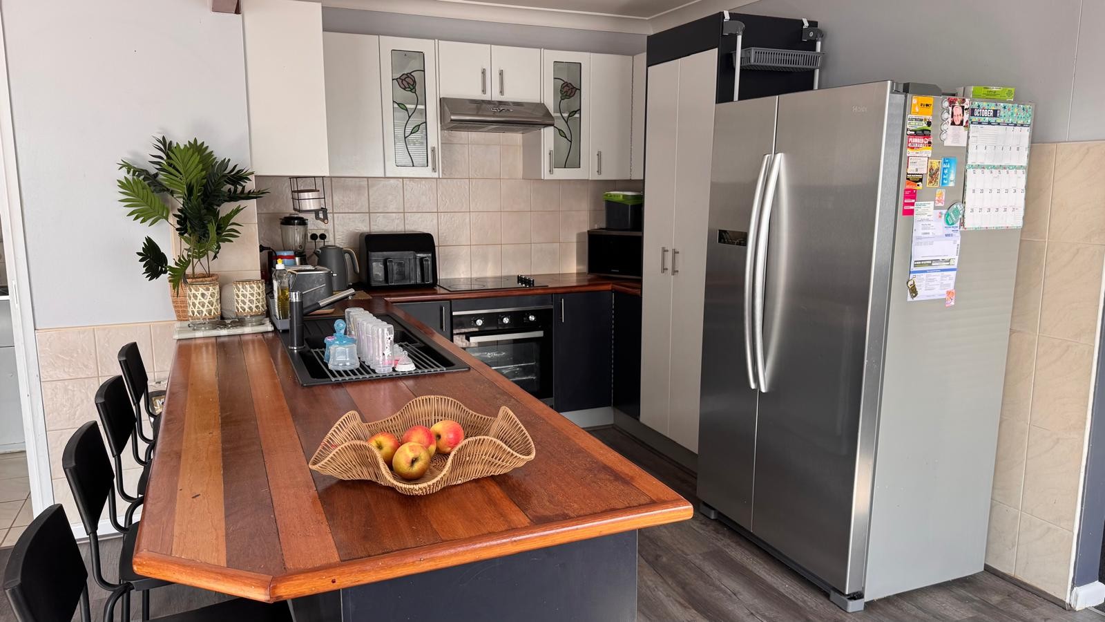 42 Bougainville Road, Lethbridge Park, NSW 2770