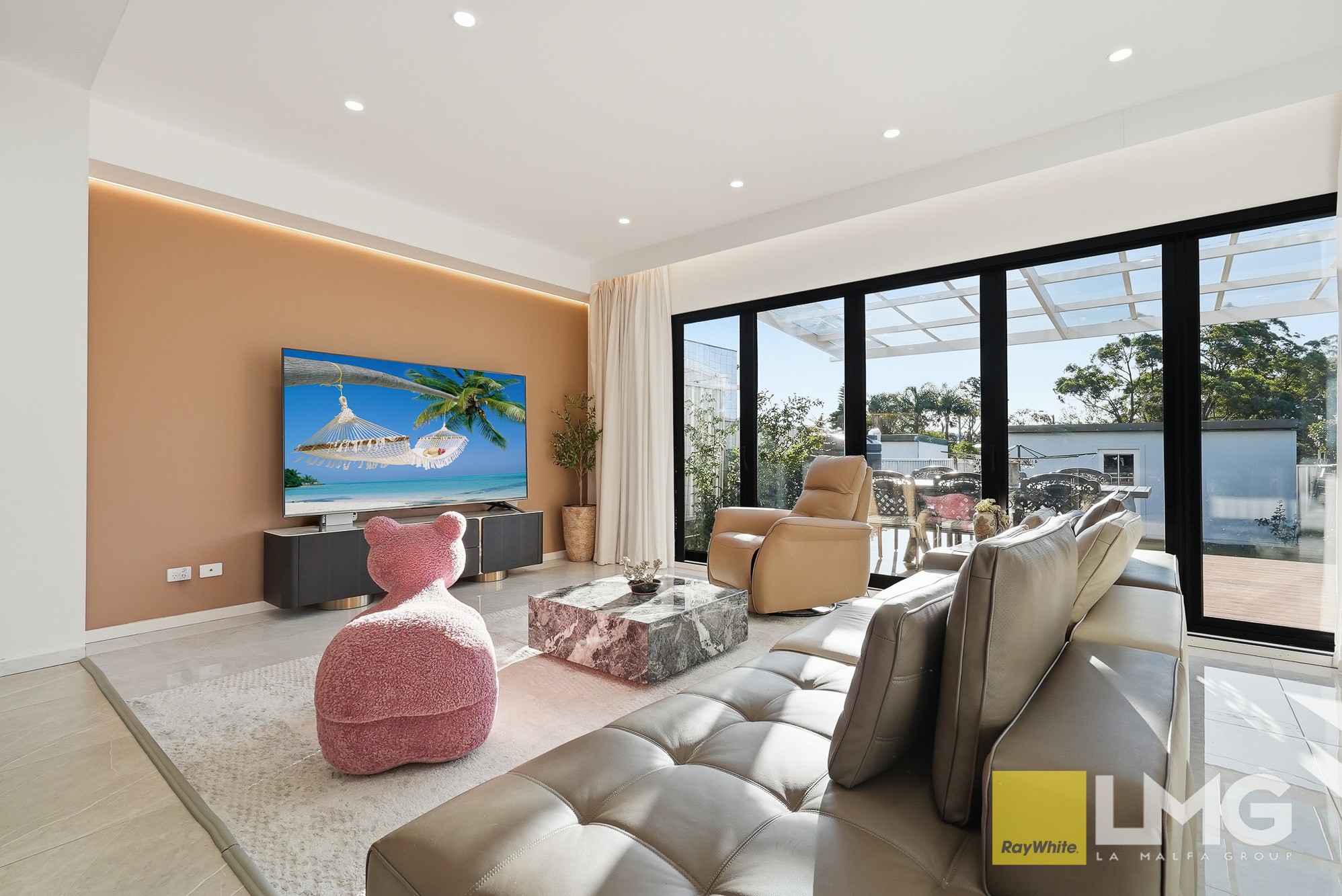 21 Cutcliffe Avenue, Regents Park, NSW 2143