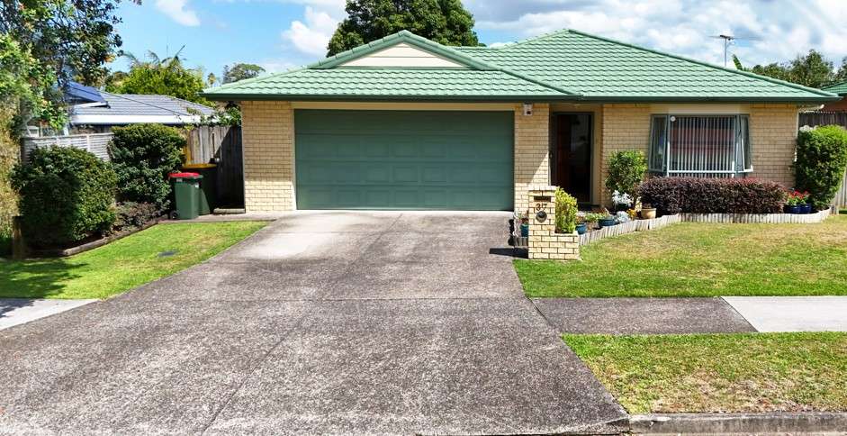 37 Eastland Road photo 0