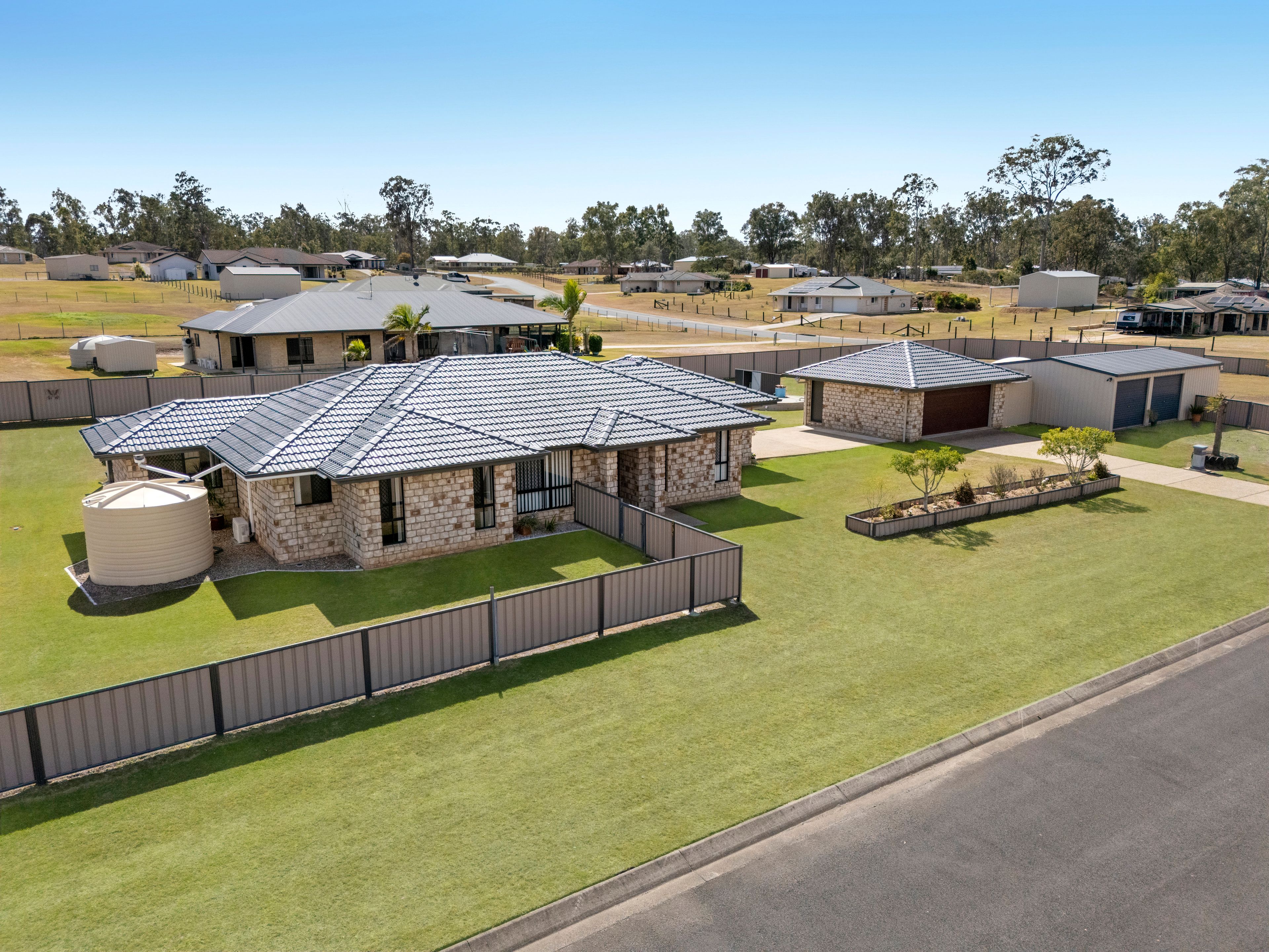 13 Mountain View Drive, Adare, QLD 4343