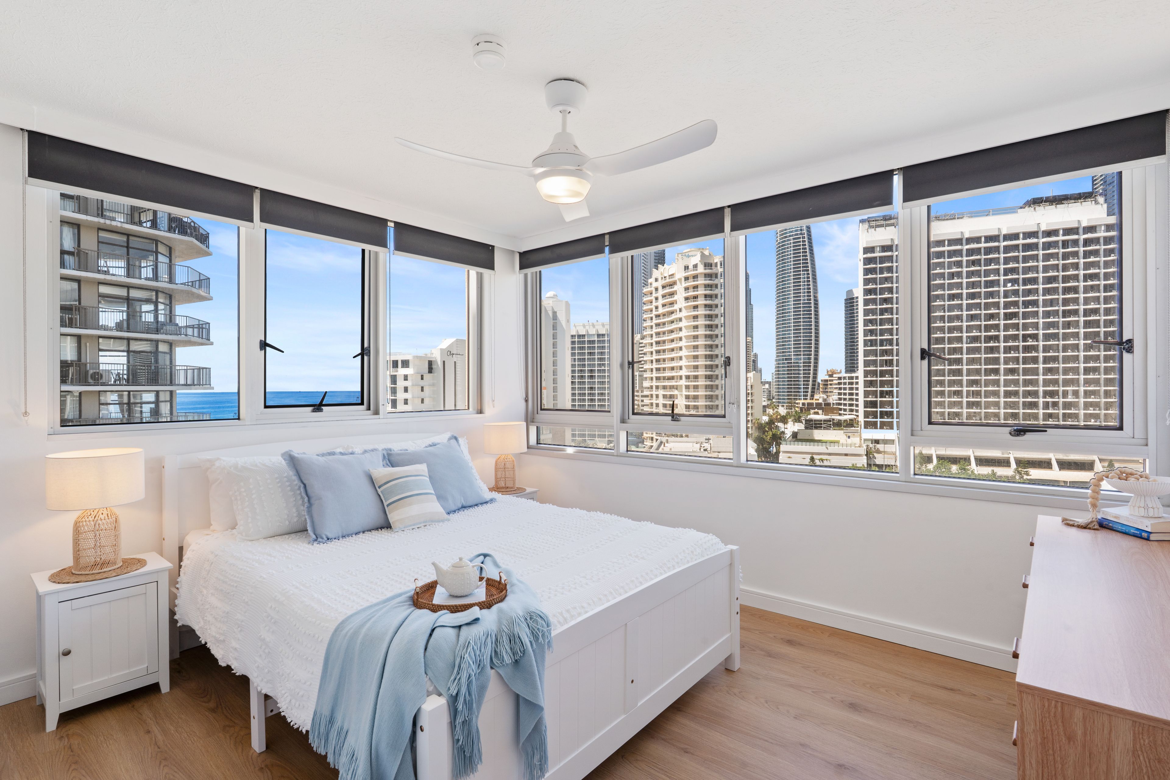 111/3263 Surfers Paradise Boulevard — photo 13 of 22