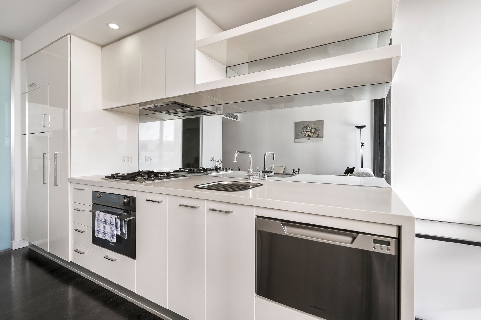 913/338 Kings Way, South Melbourne, VIC 3205