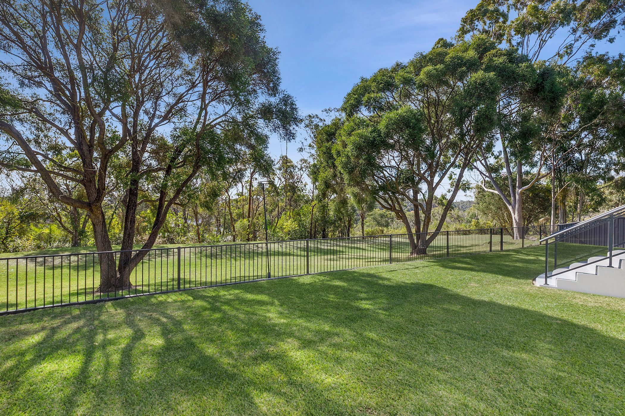 7 Kentia Place — photo 20 of 24