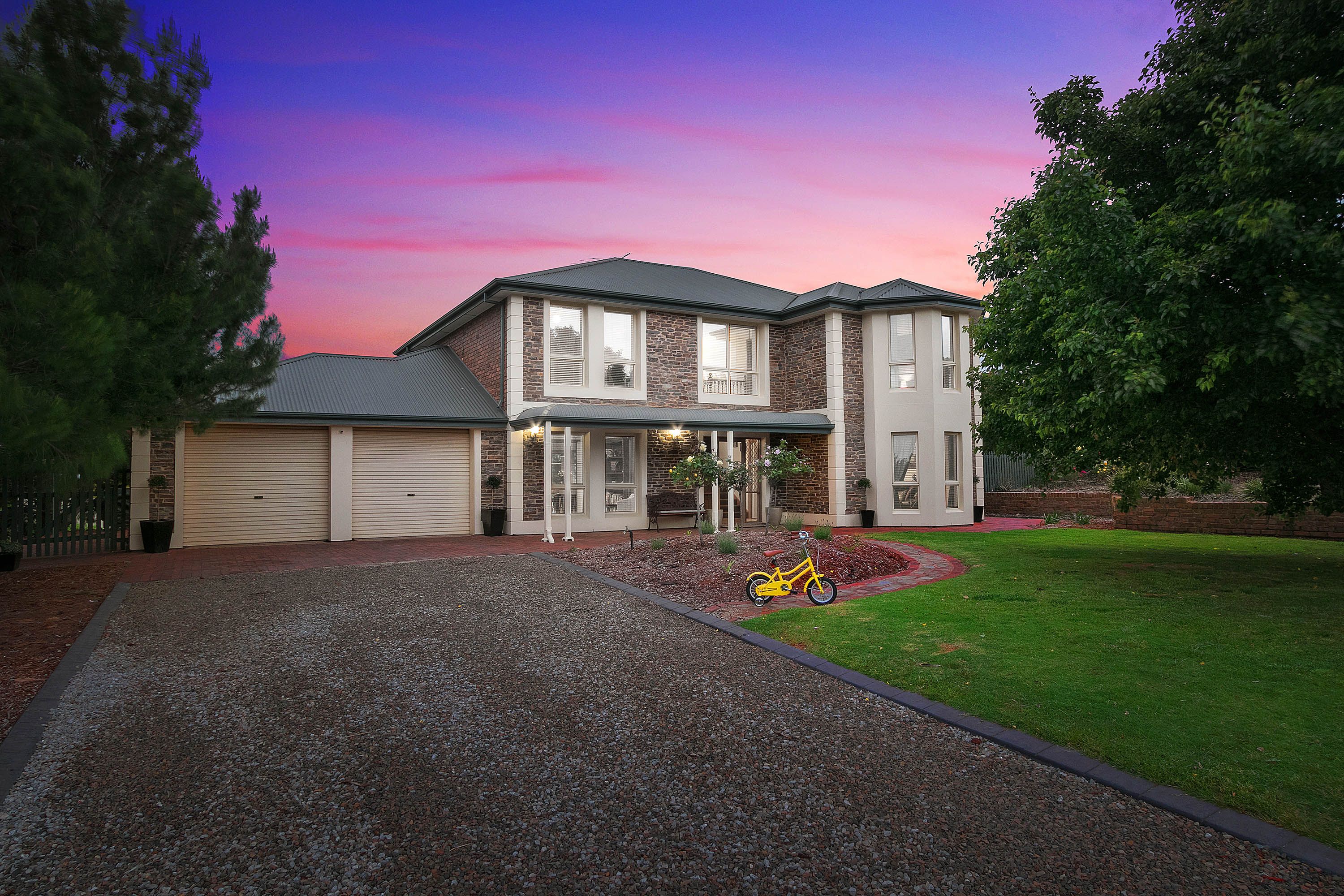 11 Beatrix Drive, Craigmore SA 5114