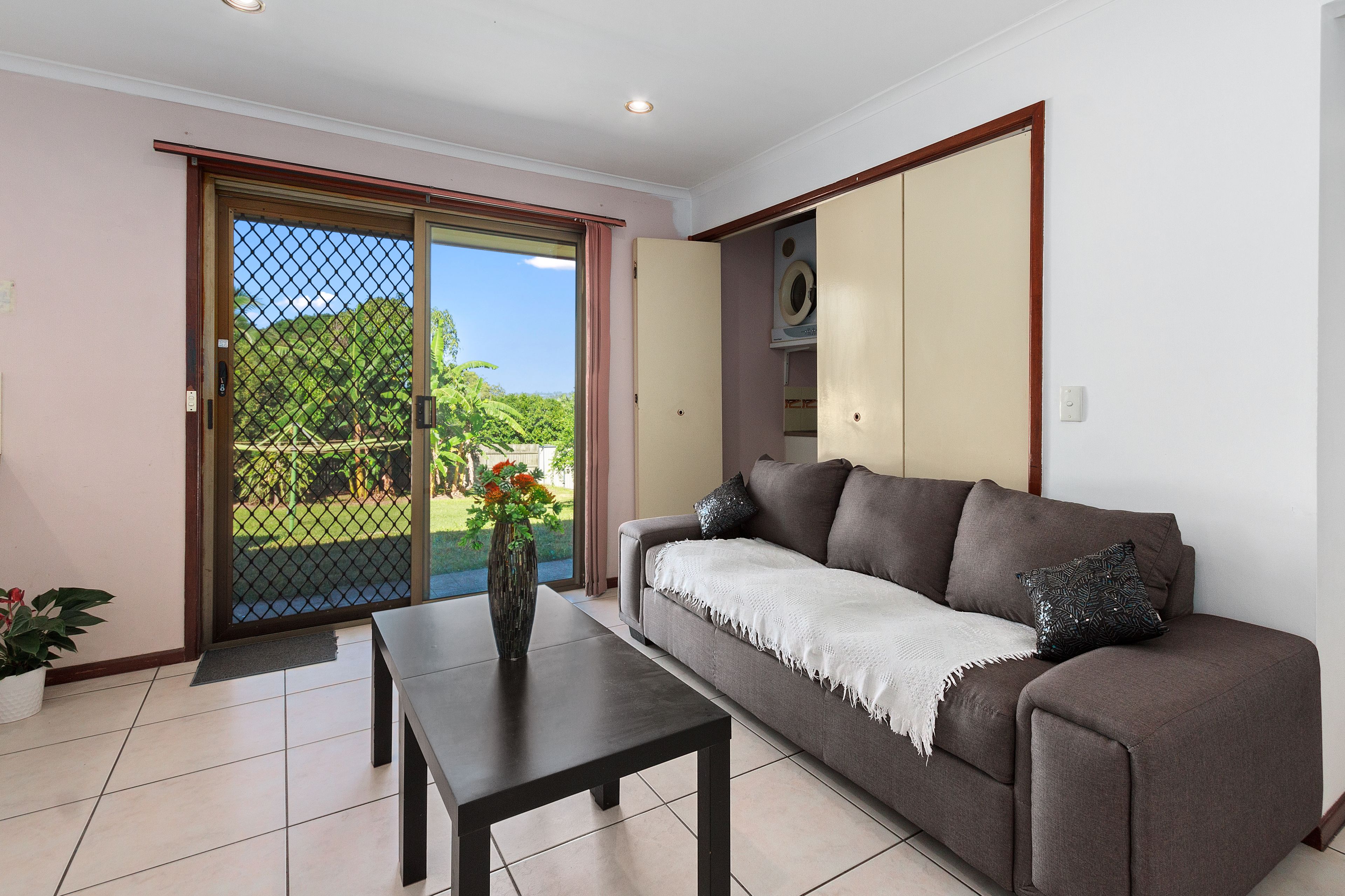 131 Springwood Road, Springwood, QLD 4127