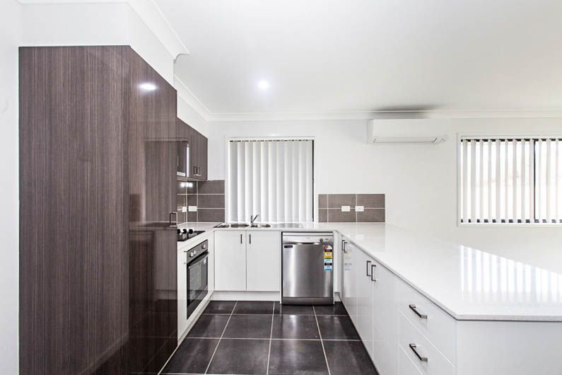 37 Phoebe Way, Beaudesert, QLD 4285