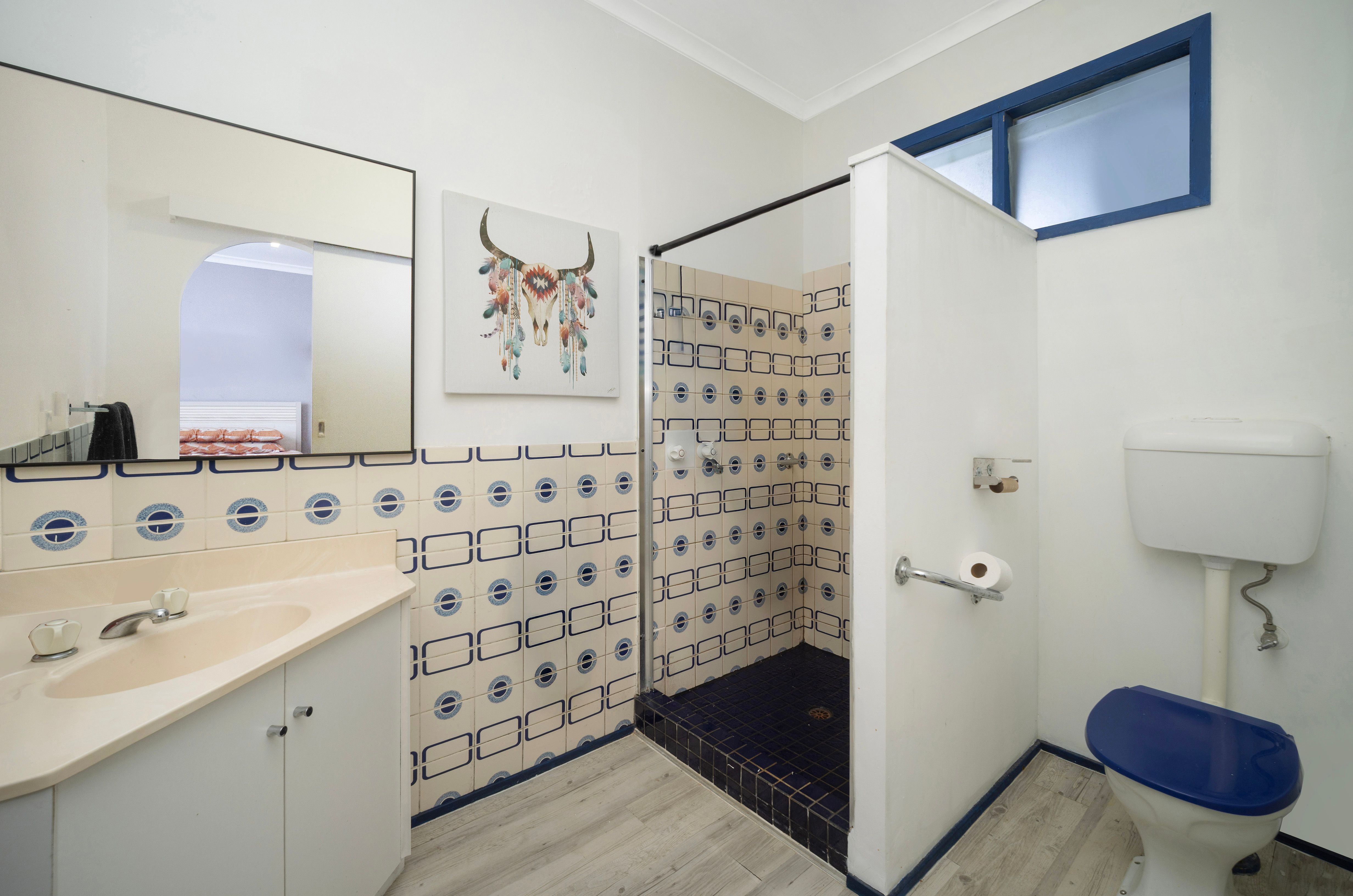 204 Moore Street — photo 8 of 11