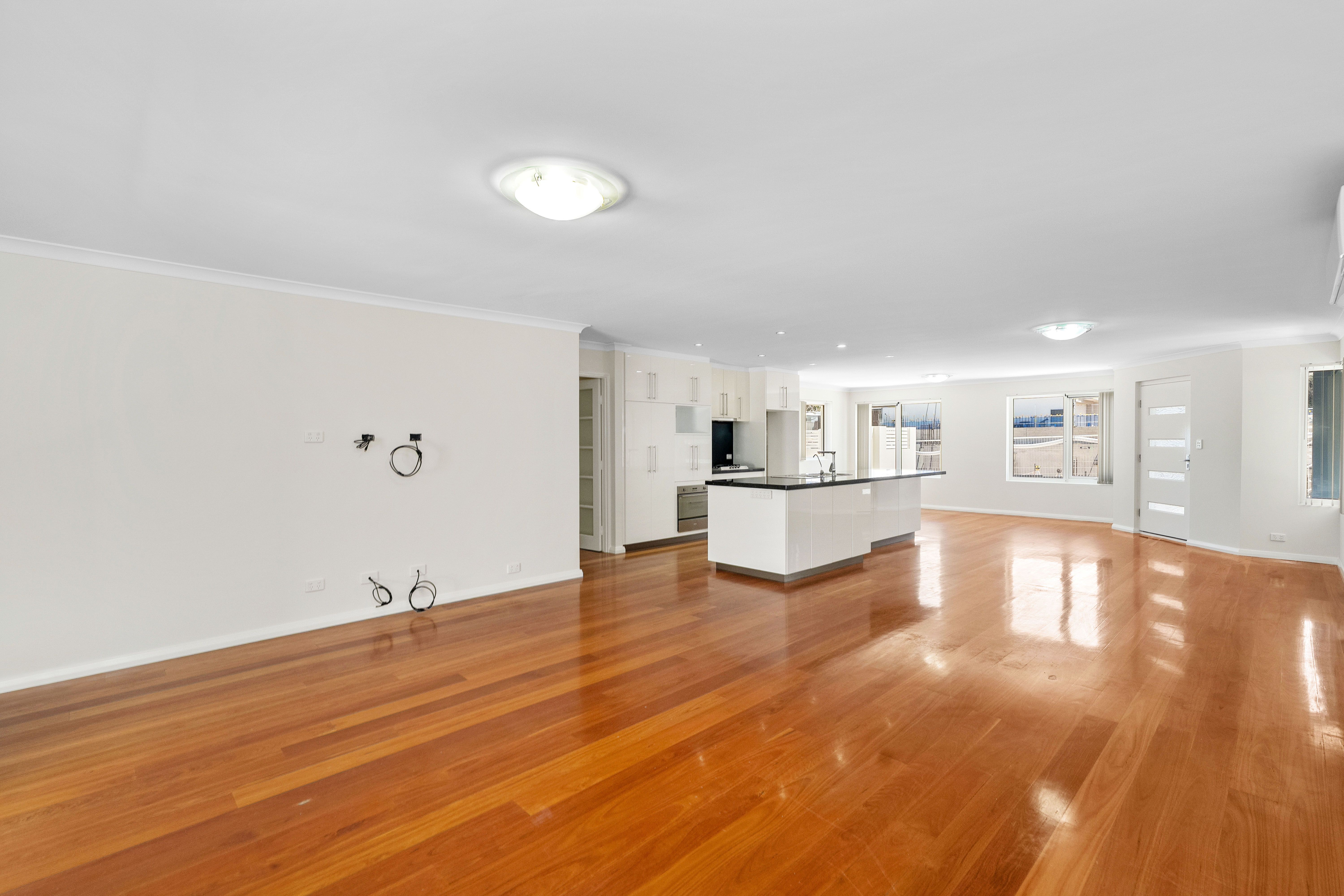 124A Flora Terrace — photo 8 of 22
