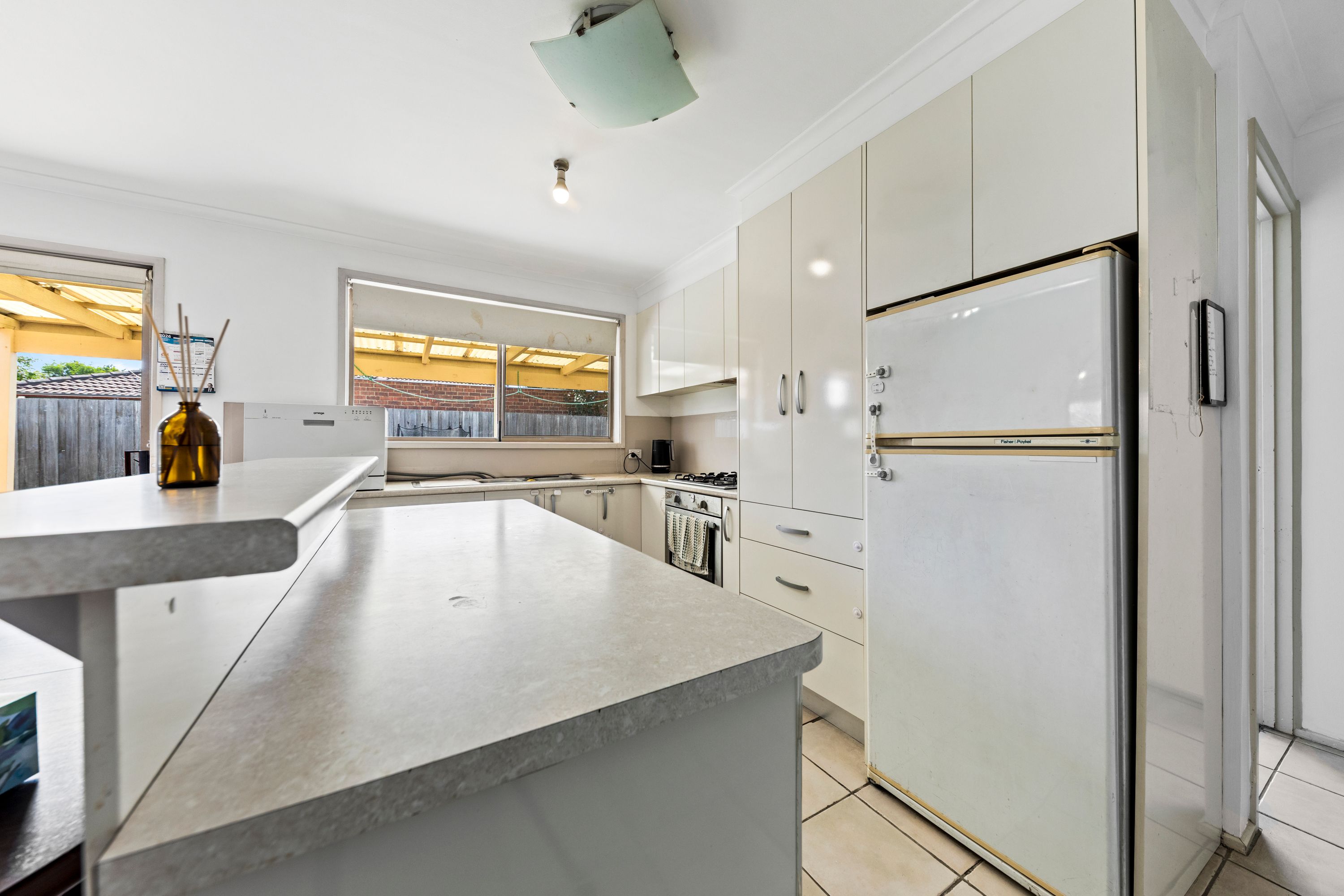8 Eleanor Court — photo 3 of 30