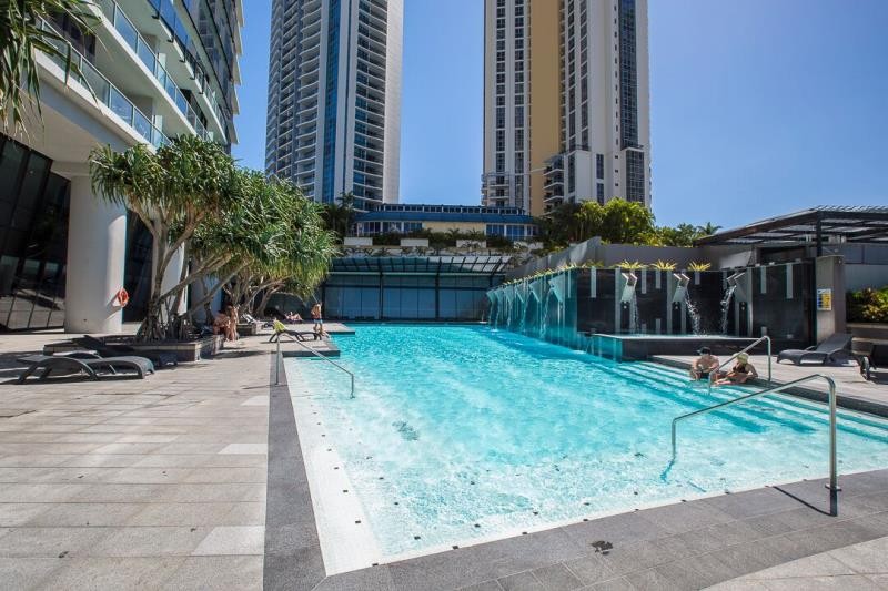 2423-9 Ferny Avenue, Surfers Paradise, QLD 4217