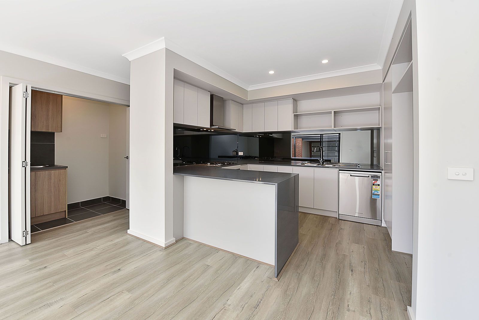 26 Ballet Crescent, Sunbury, VIC 3429