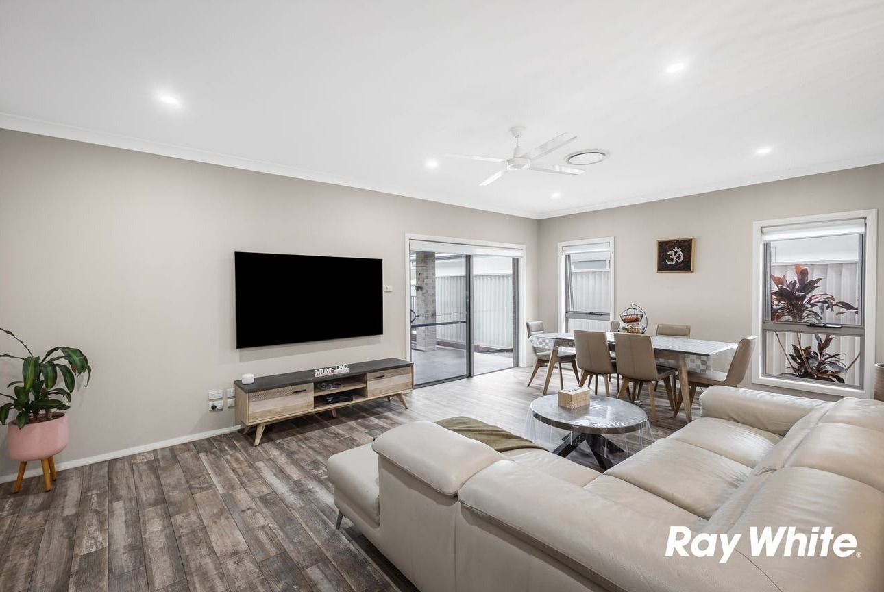 Spacious Single-Level Masterpiece with Private Spa & Versatile Floorplan! — photo 4 of 11