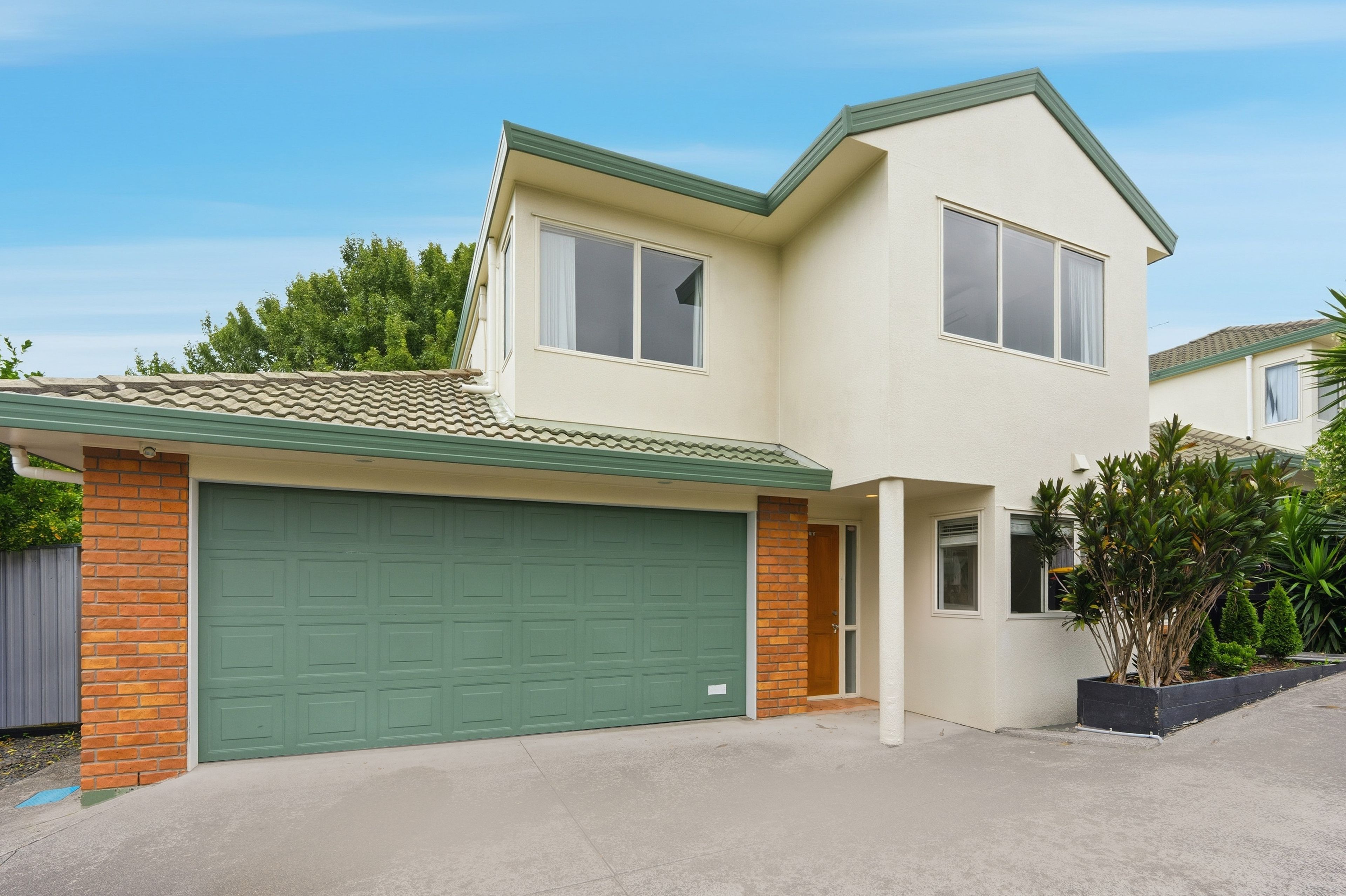 10C Cambourne Road, Papatoetoe, Manukau City