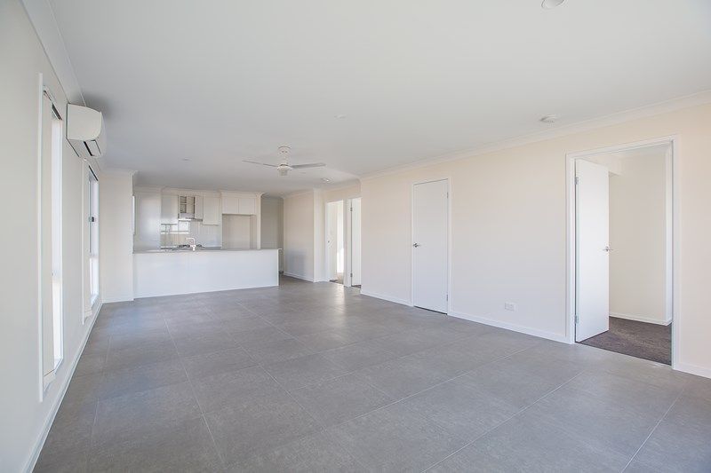 21 Lauenstein Crescent, Pimpama, QLD 4209