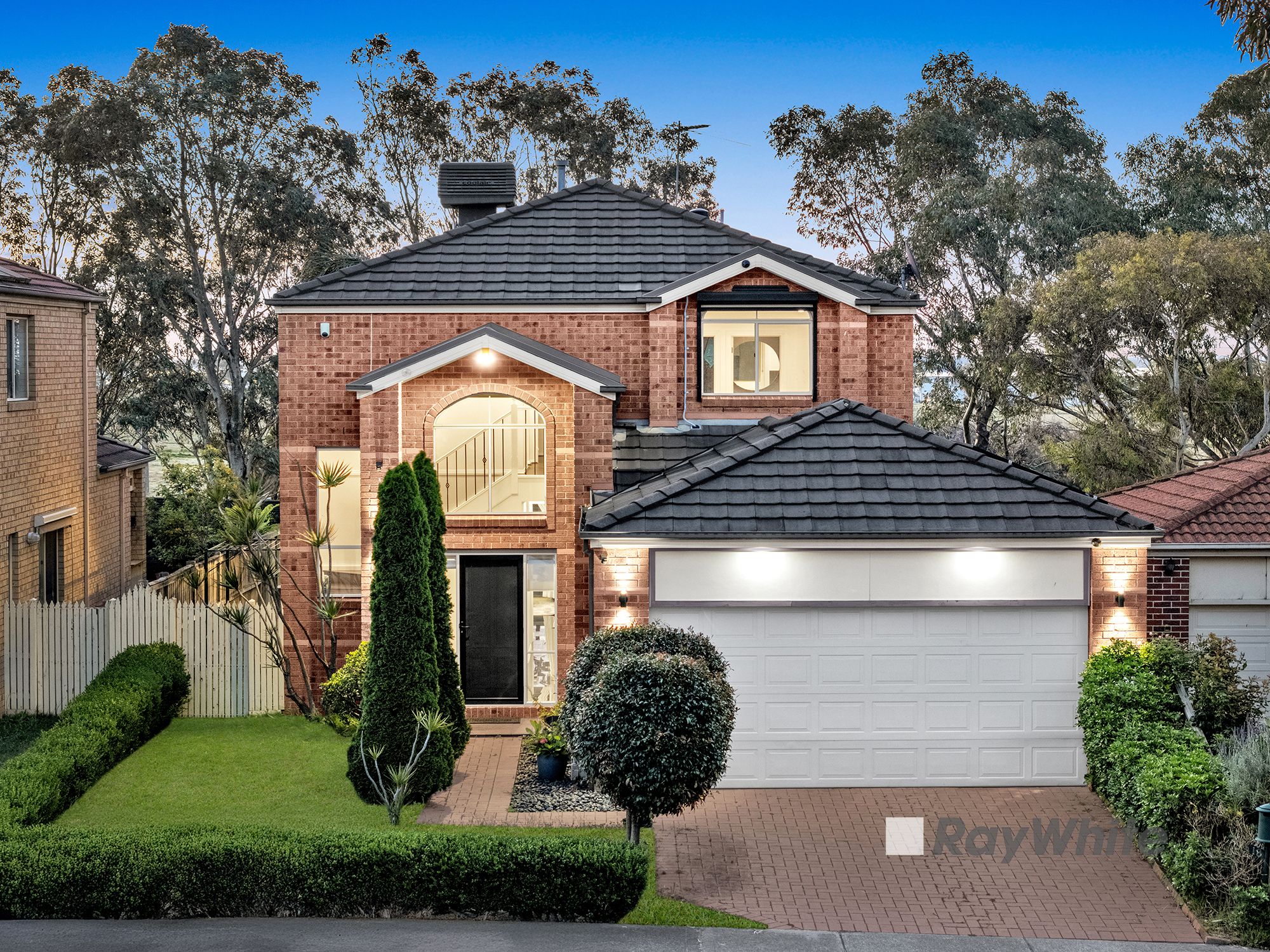18 Yellowbox Crescent, Lyndhurst, VIC 3975